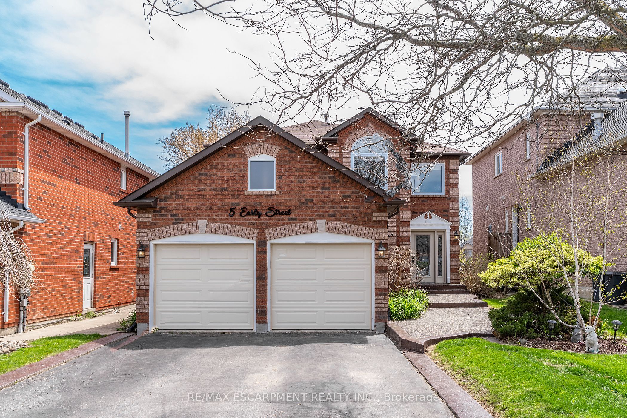 5 Early Street, Halton Hills, ON L7G 5T6
