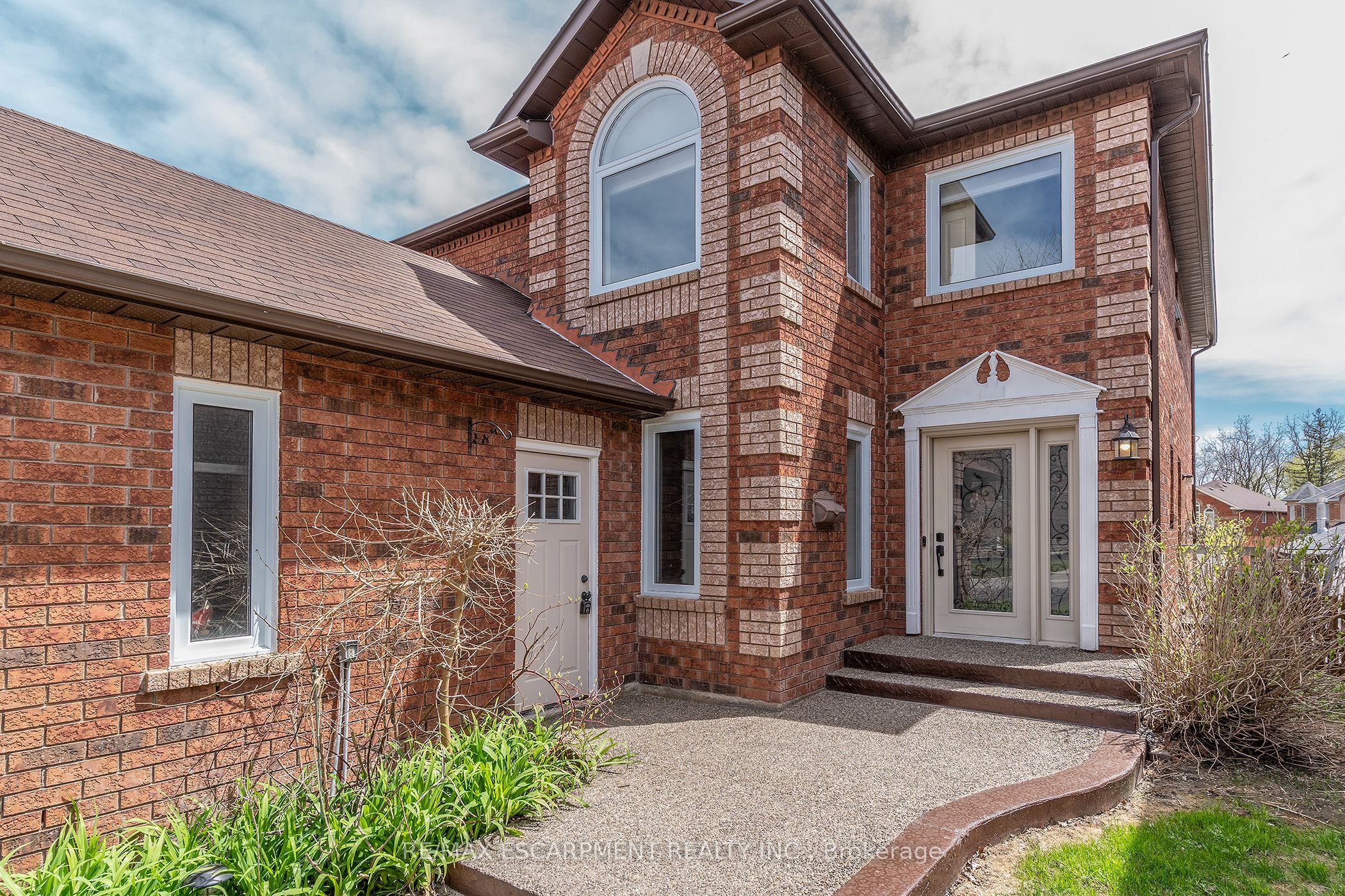 5 Early Street, Halton Hills, ON L7G 5T6 photo 2