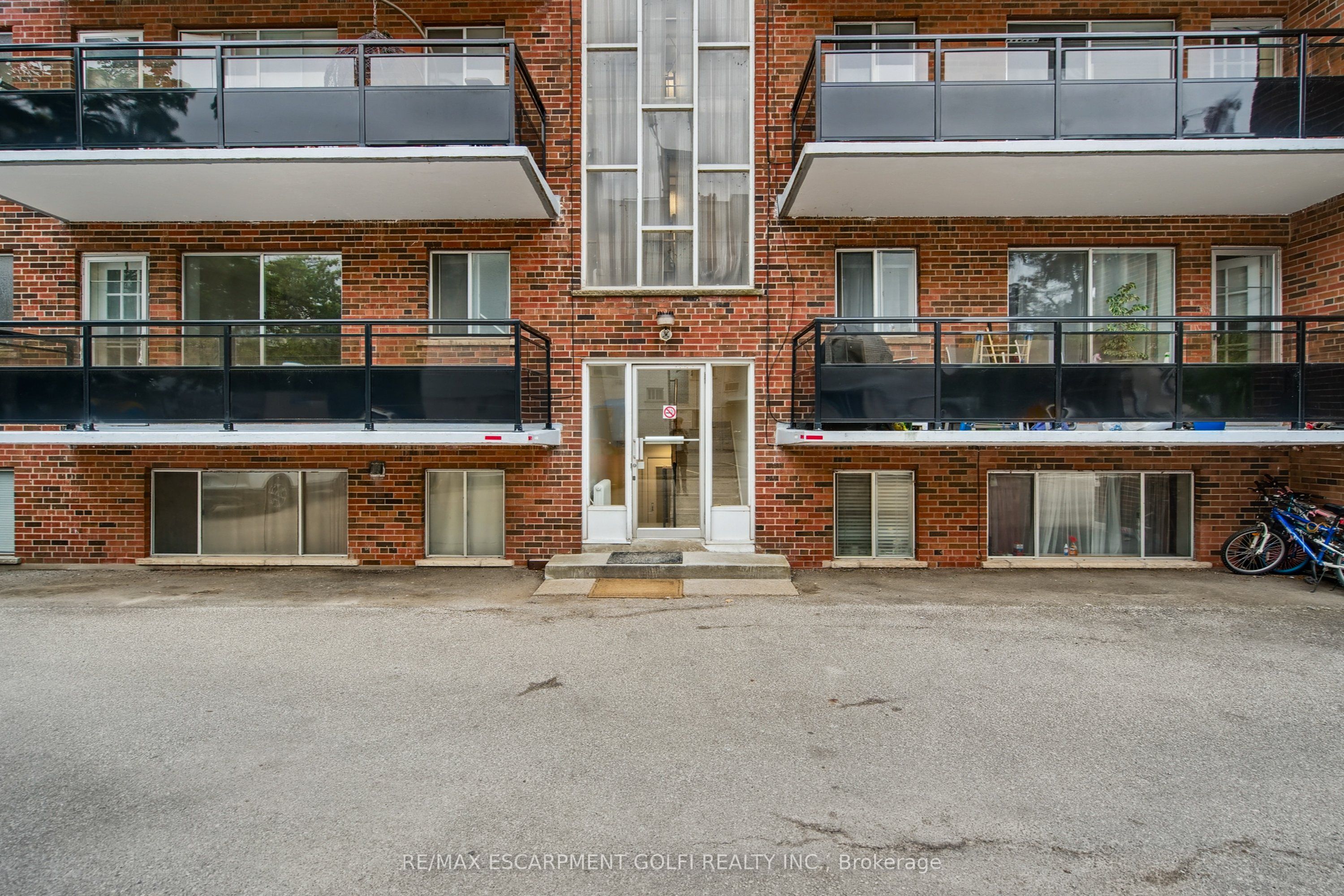 2433 First Street 9, Burlington, ON L7R 1C7 photo 5