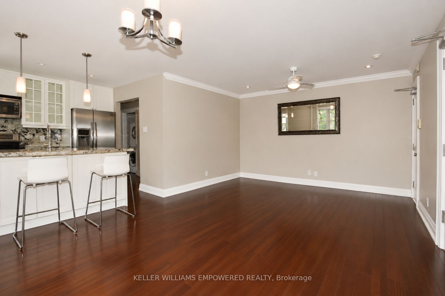 2665 Bloor Street W 2, Toronto, ON M8X 1A4 photo 5