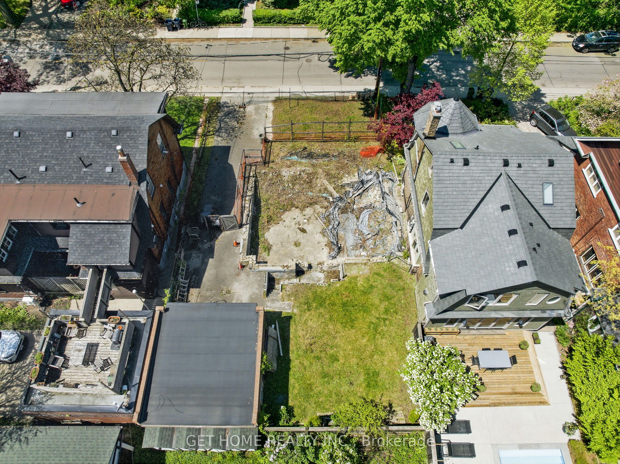 291 Indian Road, Toronto, ON M6R 2X5