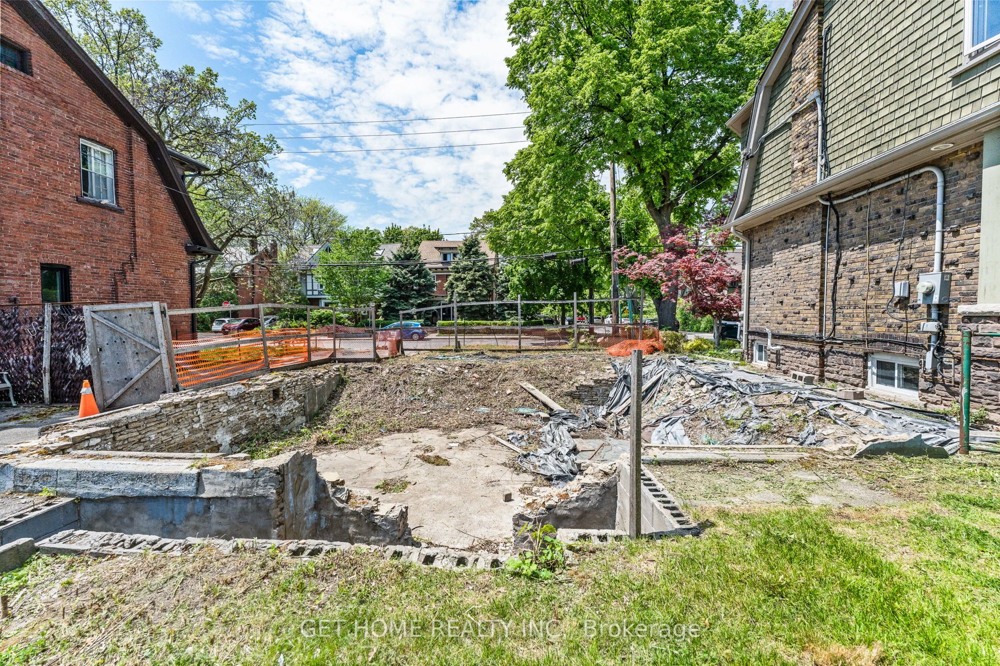 291 Indian Road, Toronto, ON M6R 2X5 photo 4