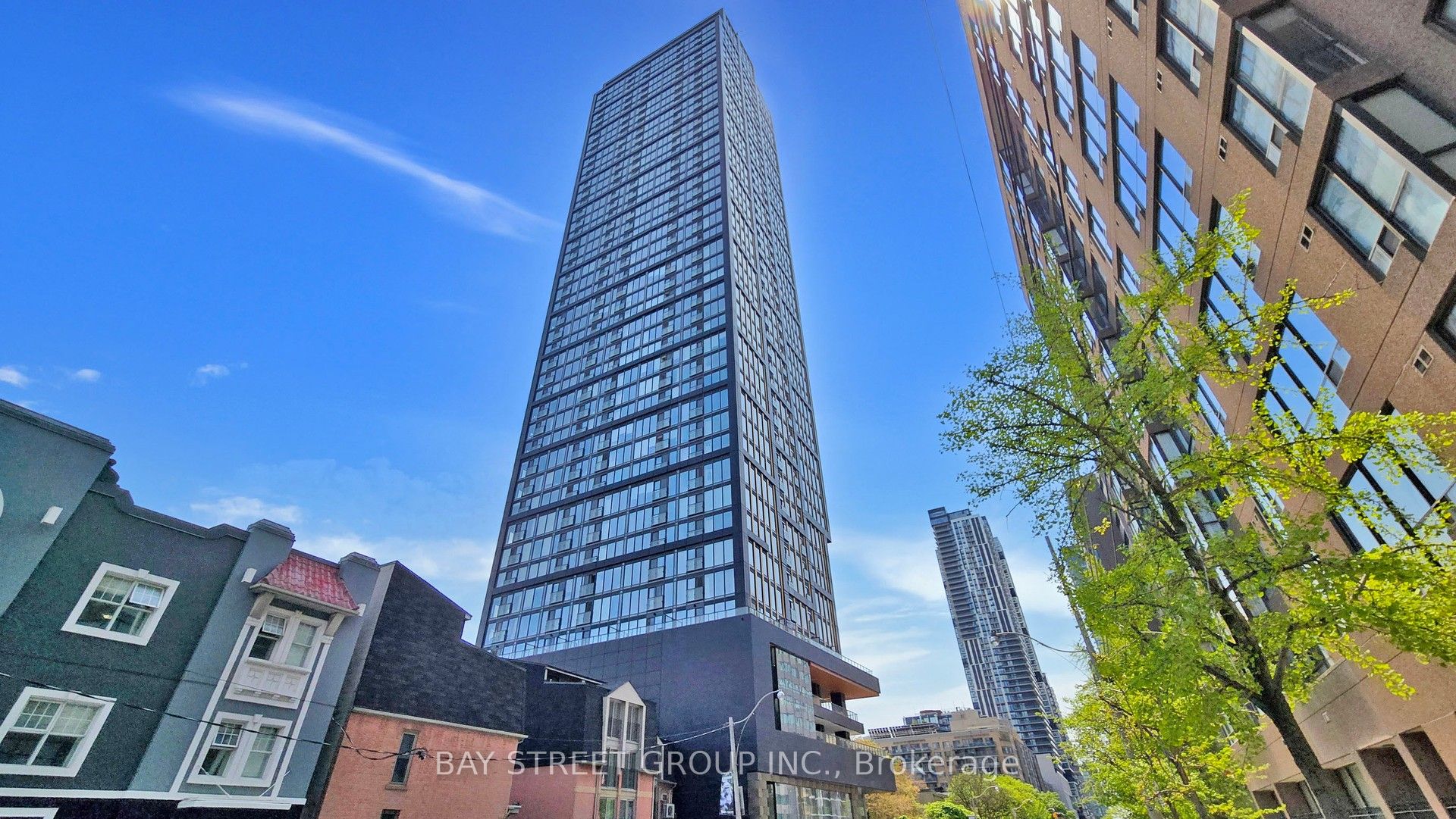 5 Mabelle Avenue 4032, Toronto, ON M9A 0C8 photo 2