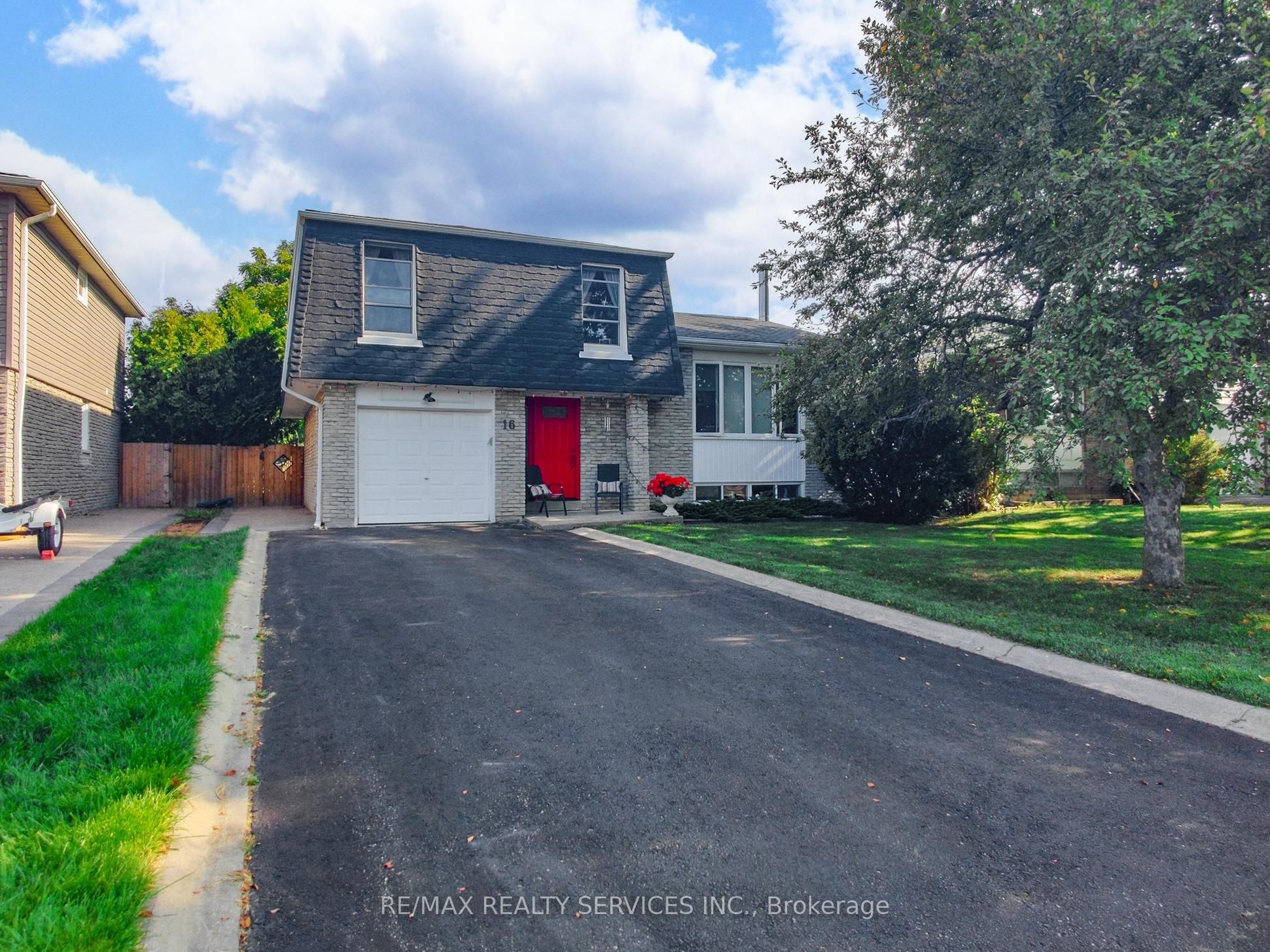16 Grassington Crescent, Brampton, ON L6S 1Z6 photo 4