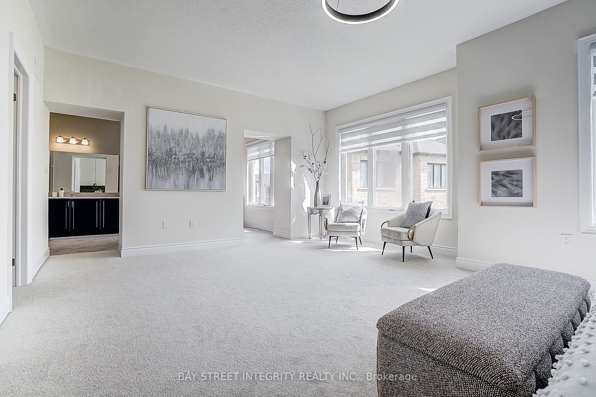 38 Settlers Road E, Oakville, ON L6H 0Y8 photo 4