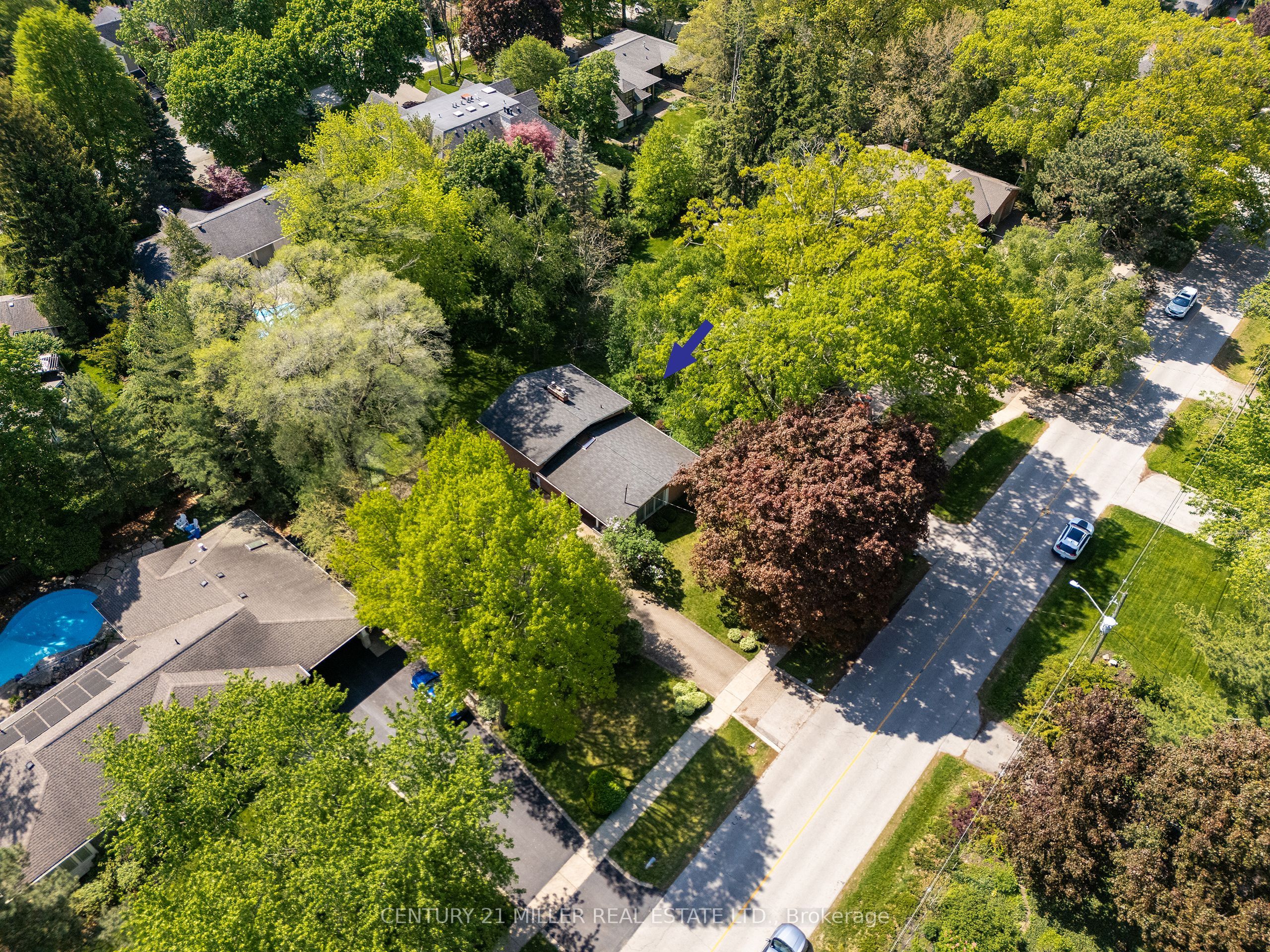 2048 Elmhurst Avenue, Oakville, ON L6J 1X1 photo 3