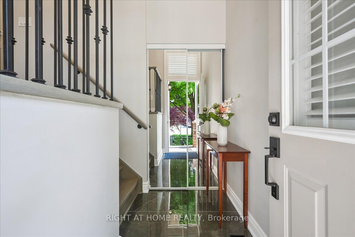 2225 Hummingbird Way, Oakville, ON L6M 3Z6 photo 5