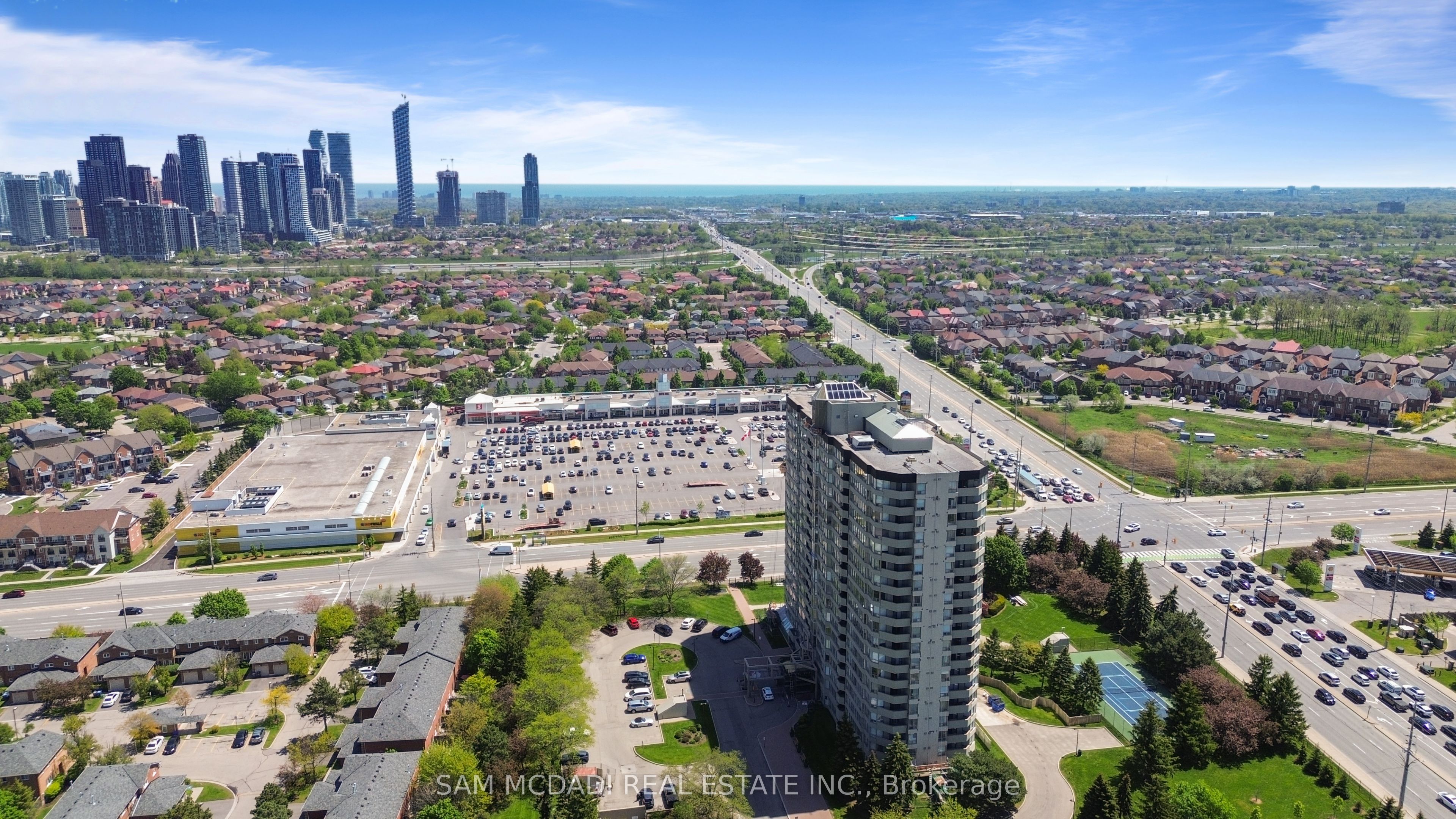 700 Constellation Drive 1109, Mississauga, ON L5R 3G8 photo 2