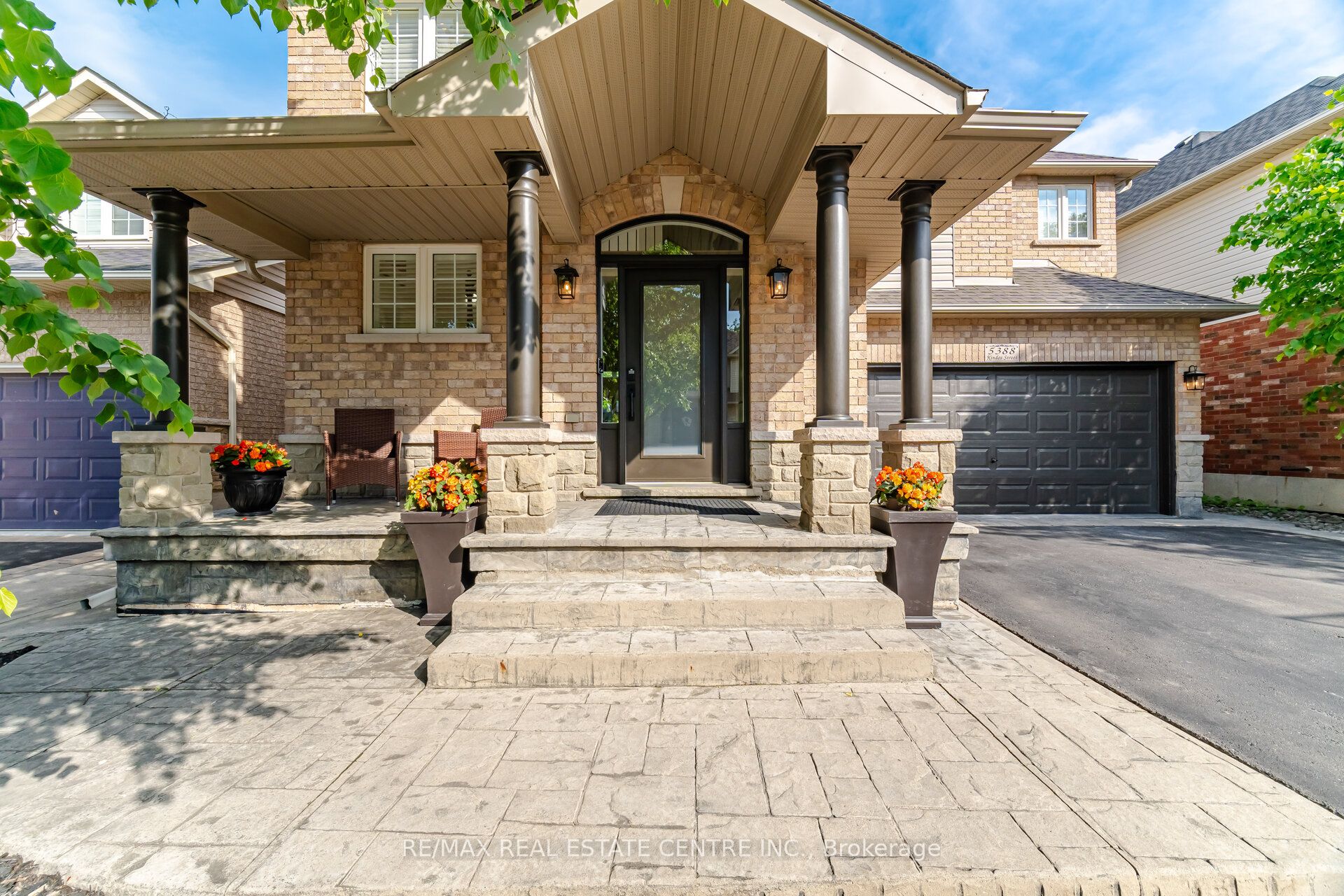 5388 Kindos Street, Burlington, ON L7L 7M6 photo 3