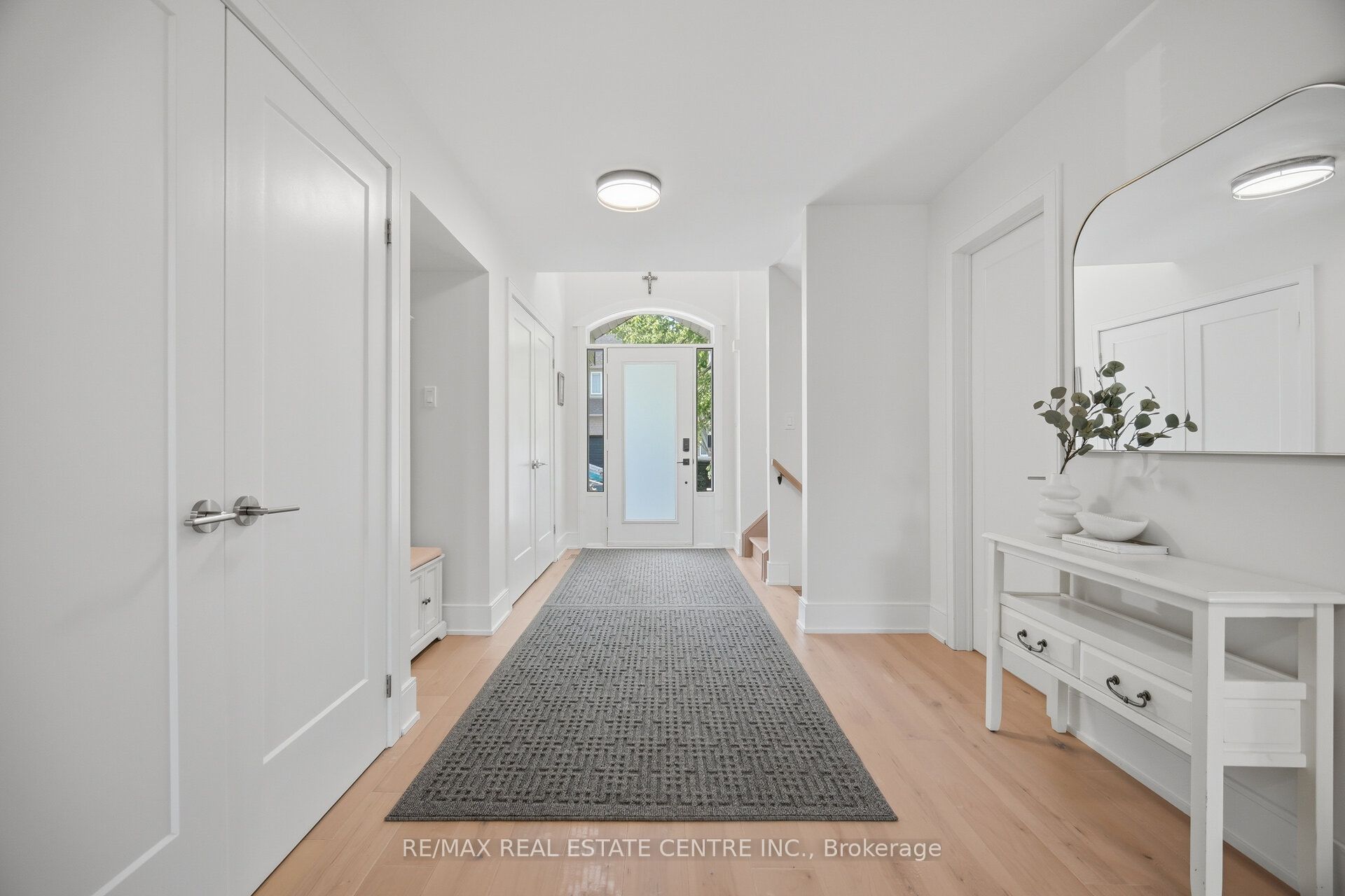 5388 Kindos Street, Burlington, ON L7L 7M6 photo 5