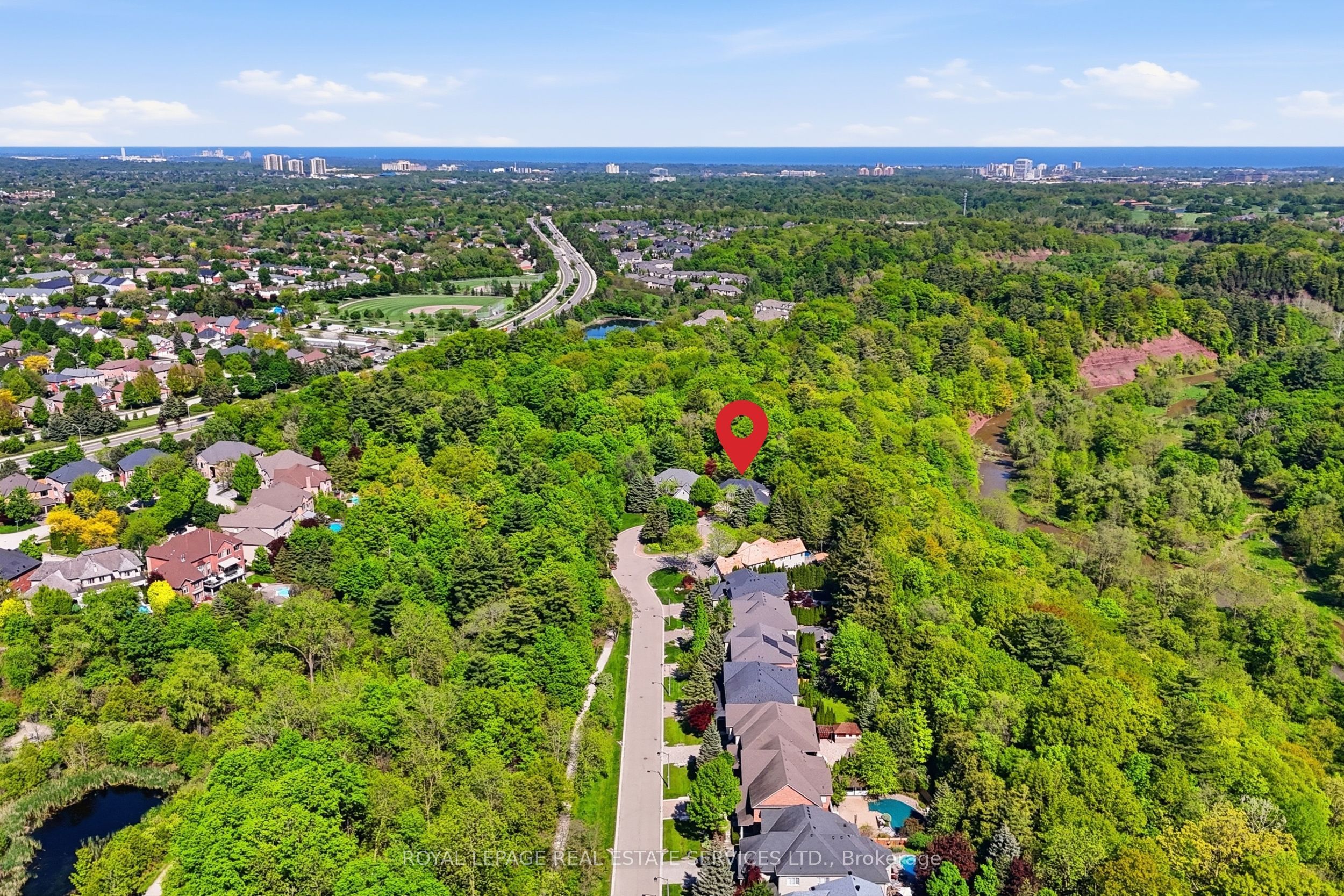 1227 Riverbank Way, Oakville, ON L6H 6X4 photo 3