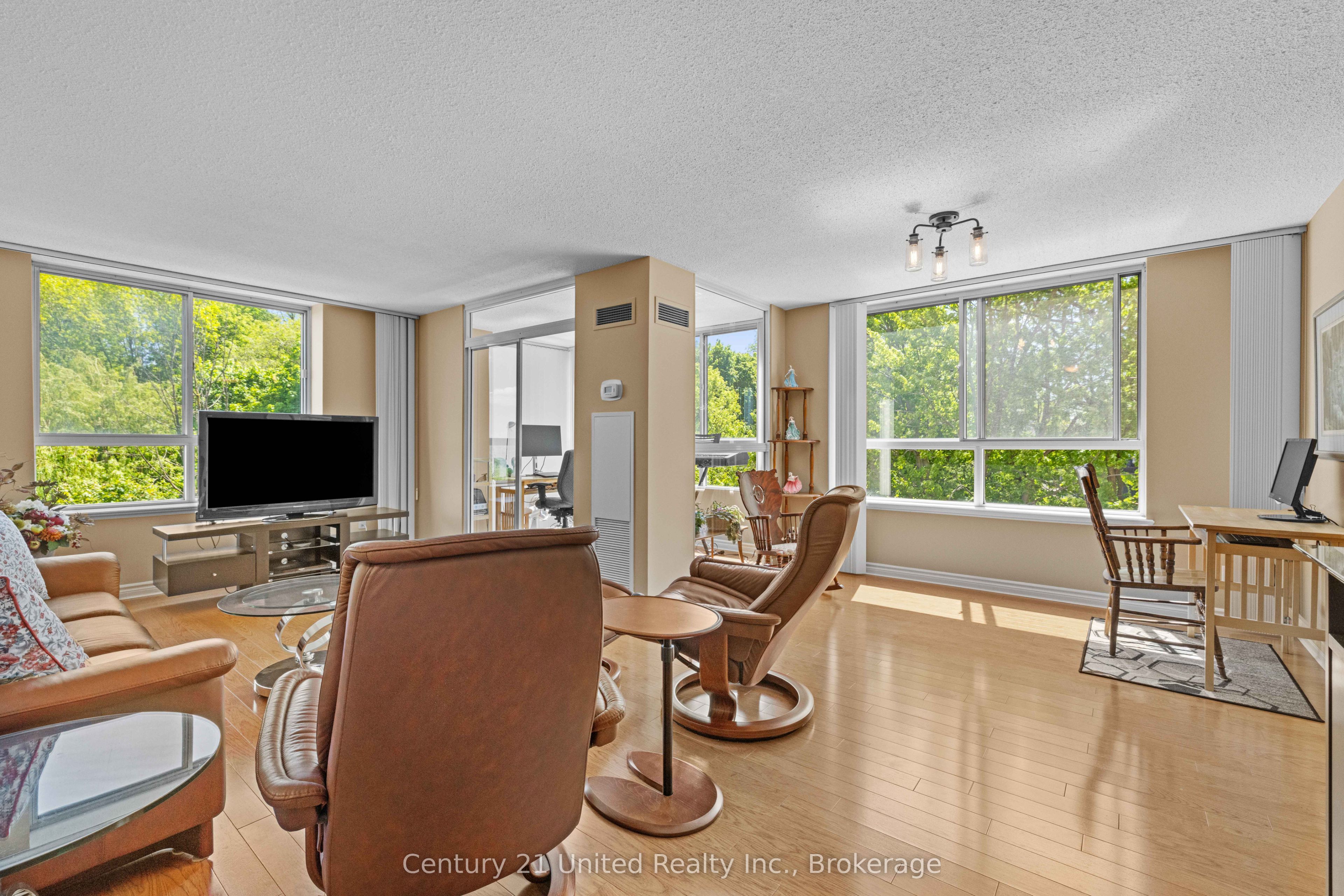 1485 Lakeshore Road E 505, Mississauga, ON L5E 3G2 photo 4