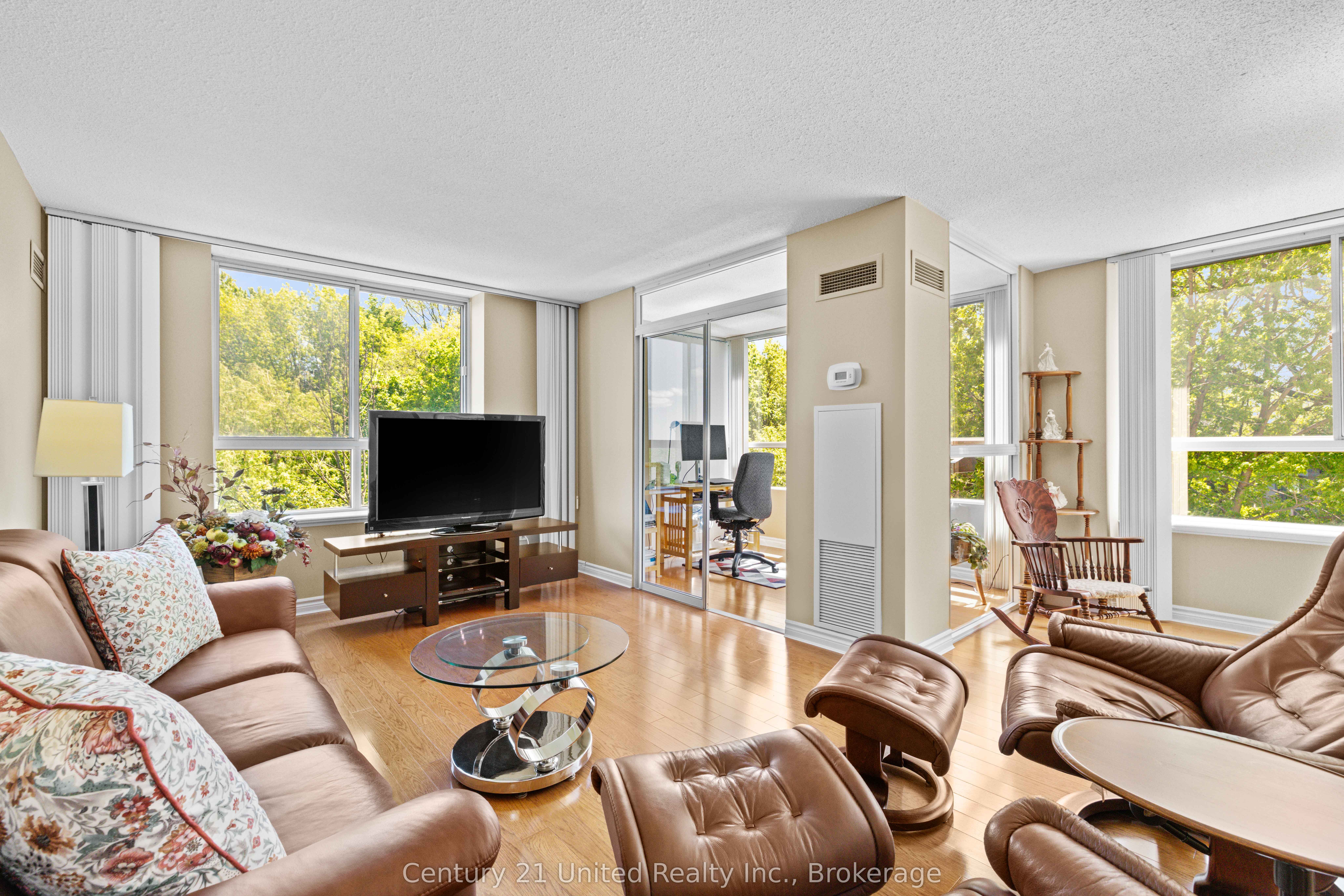 1485 Lakeshore Road E 505, Mississauga, ON L5E 3G2 photo 5