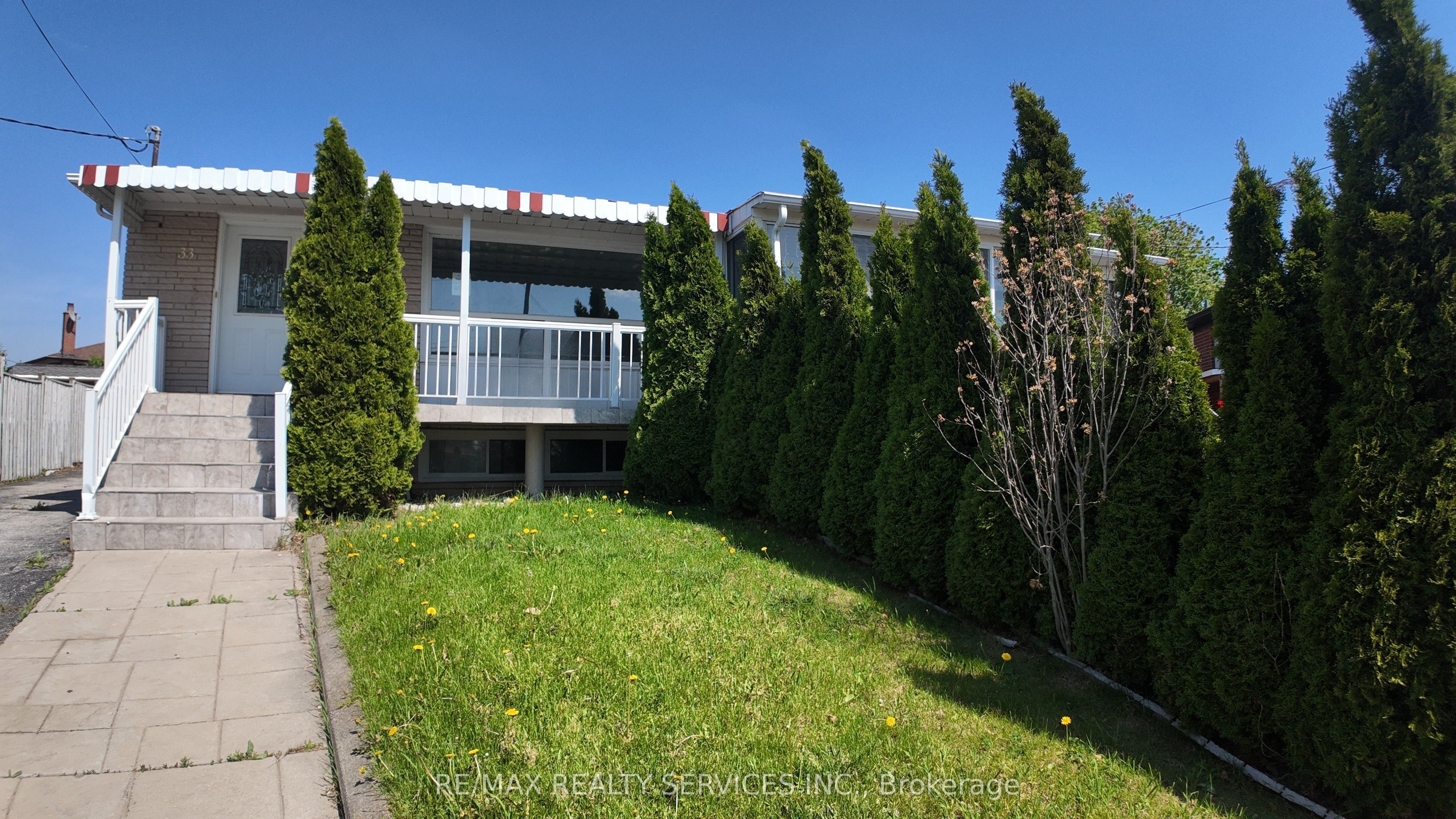 33 Bimini Crescent, Toronto, ON M3N 1S1