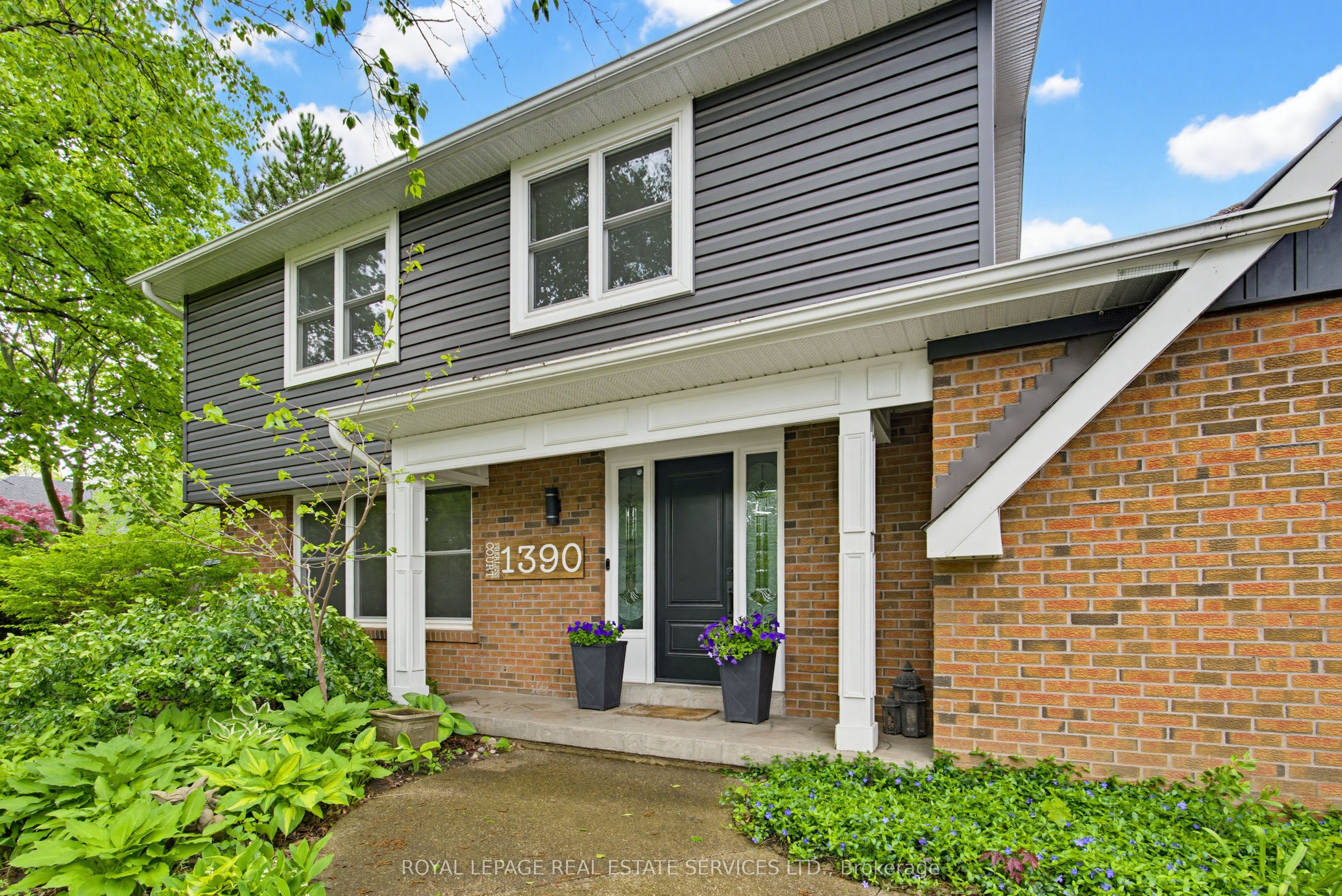 1390 Peerless Court, Oakville, ON L6H 3A4 photo 5