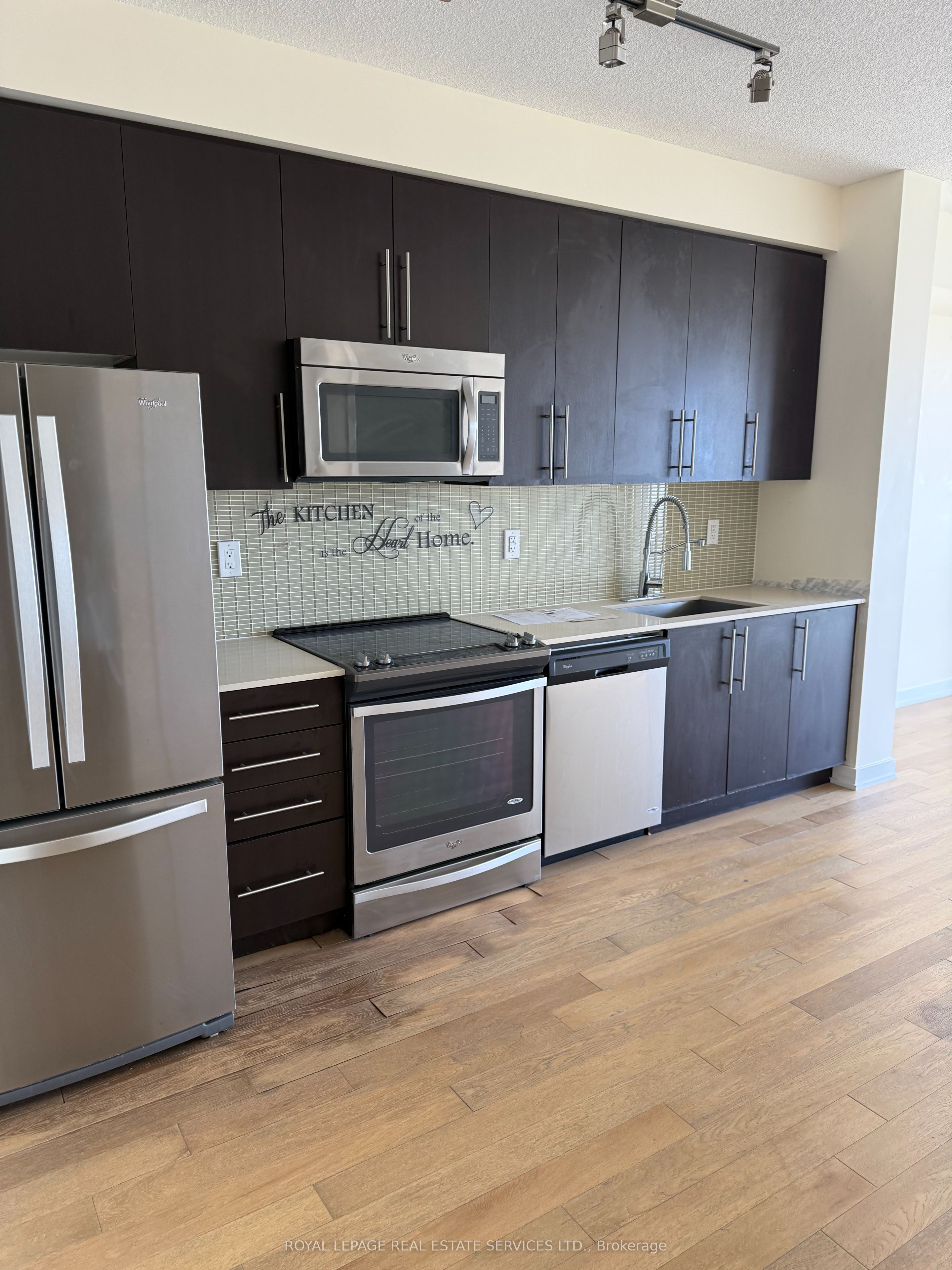 4011 Brickstone Mews 3308, Mississauga, ON L5B 0G3 photo 2