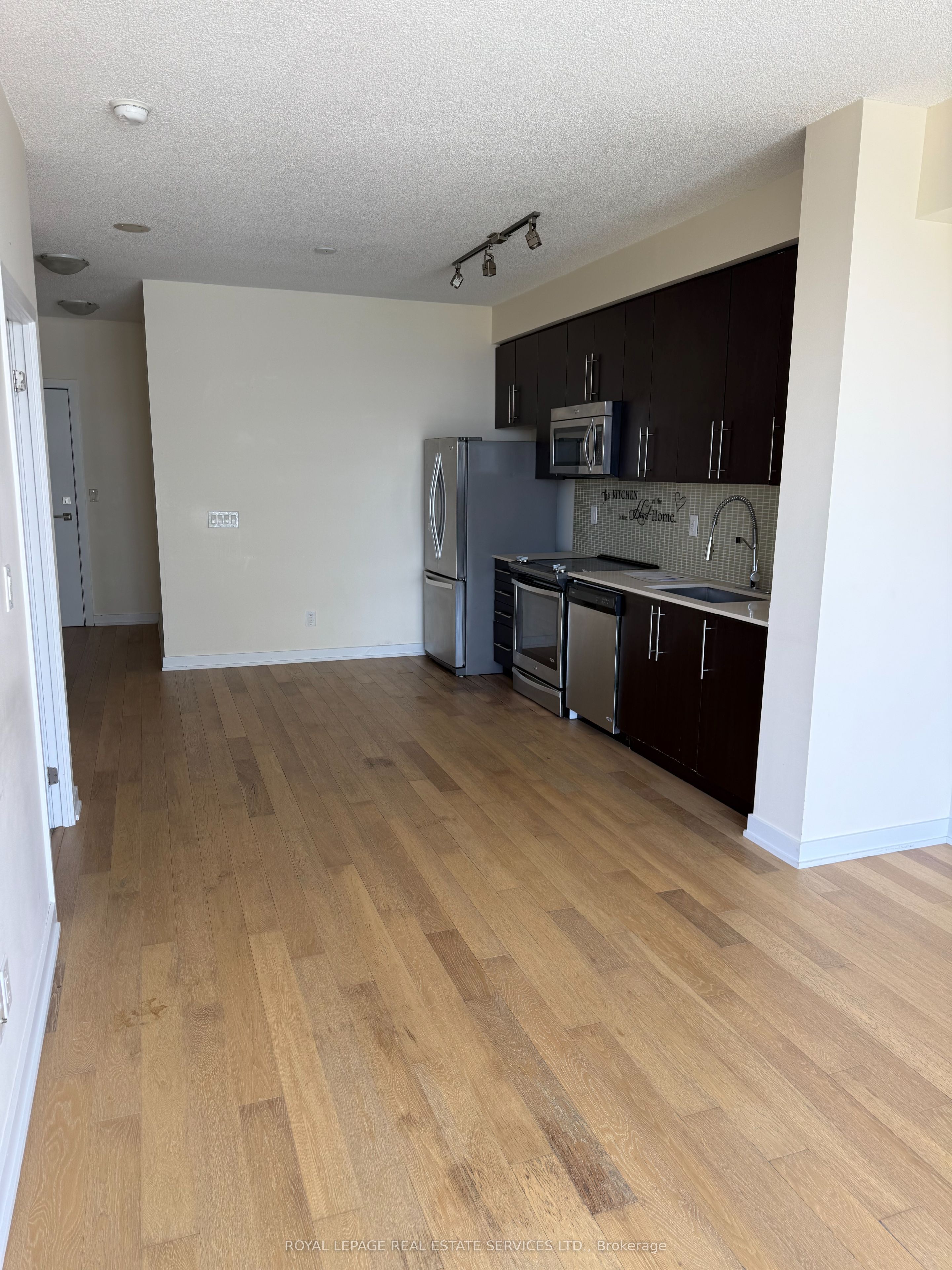 4011 Brickstone Mews 3308, Mississauga, ON L5B 0G3 photo 3