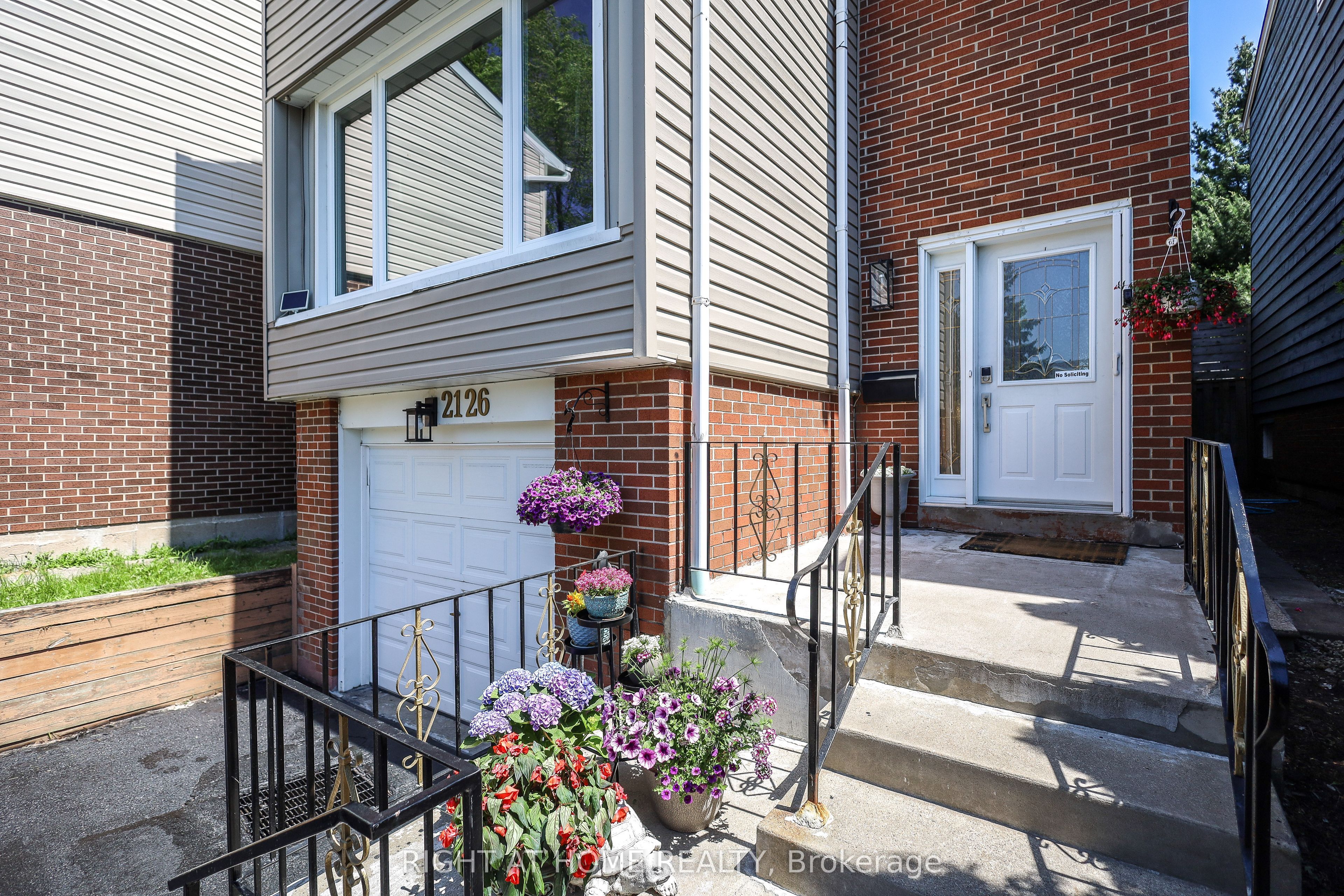 2126 Millway Gate, Mississauga, ON L5L 1R3 photo 4