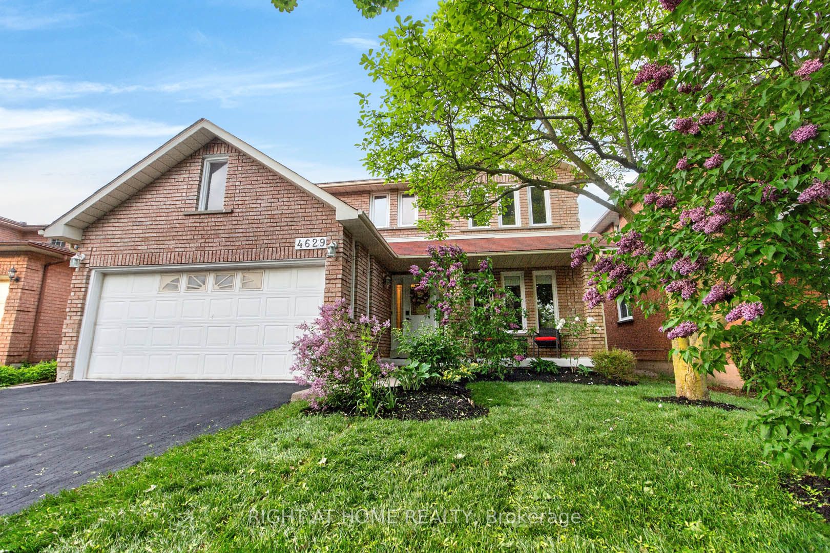 4629 Phoenix Park Crescent, Mississauga, ON L5M 3E9 photo 3