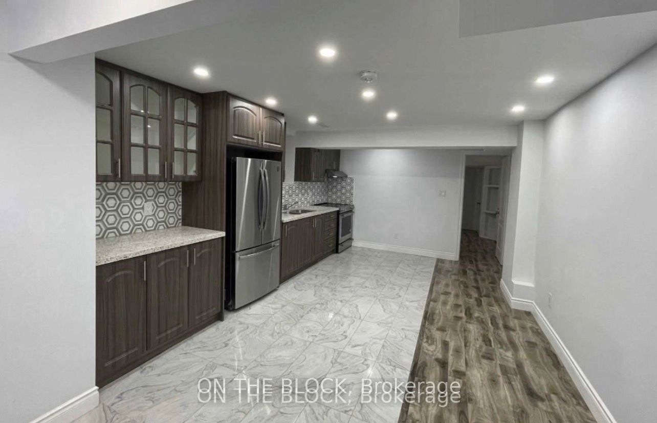 362 North Park Blvd Boulevard, Oakville, ON L6M 1L4 photo 4