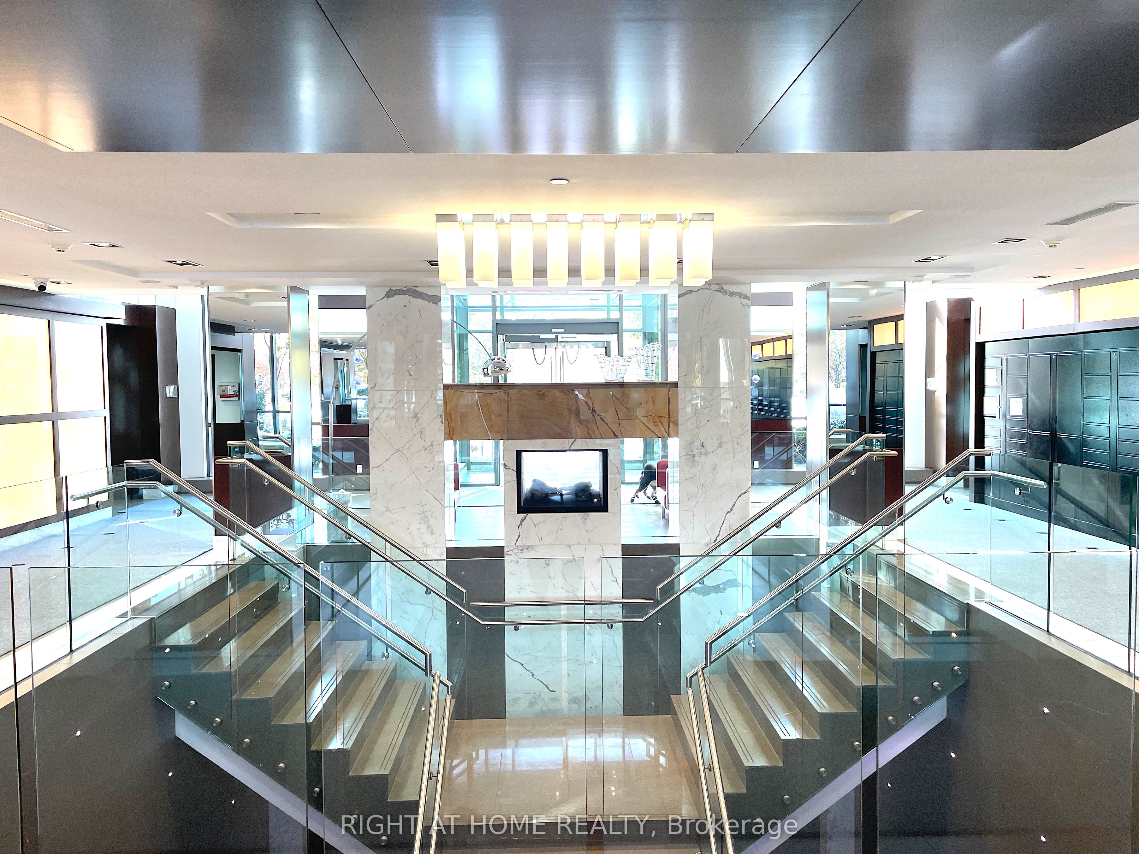 235 Sherway Gardens Road 305, Toronto, ON M9C 0A2 photo 3