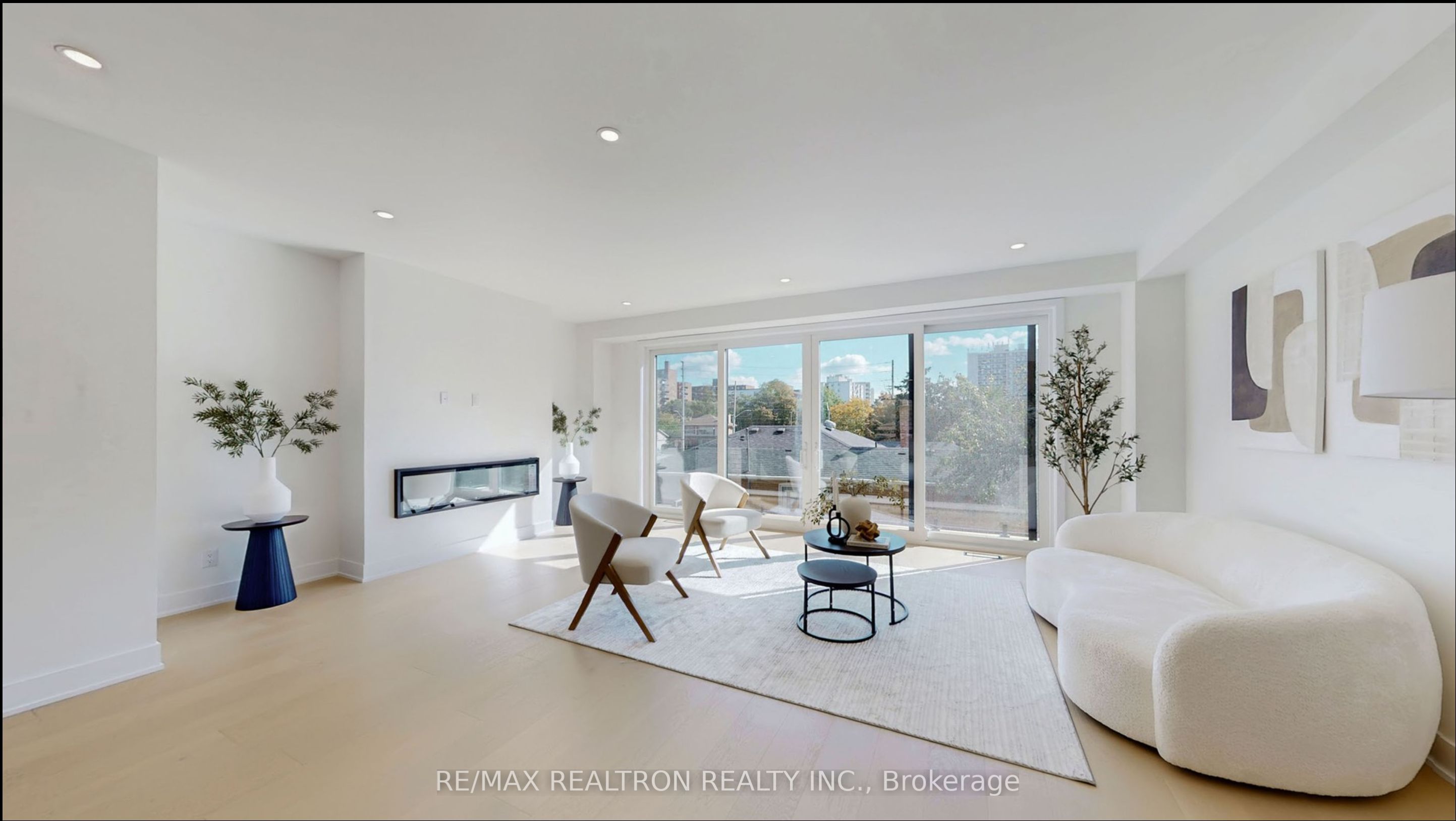 126 Dunbar Road, Mississauga, ON L5B 1G7 photo 4