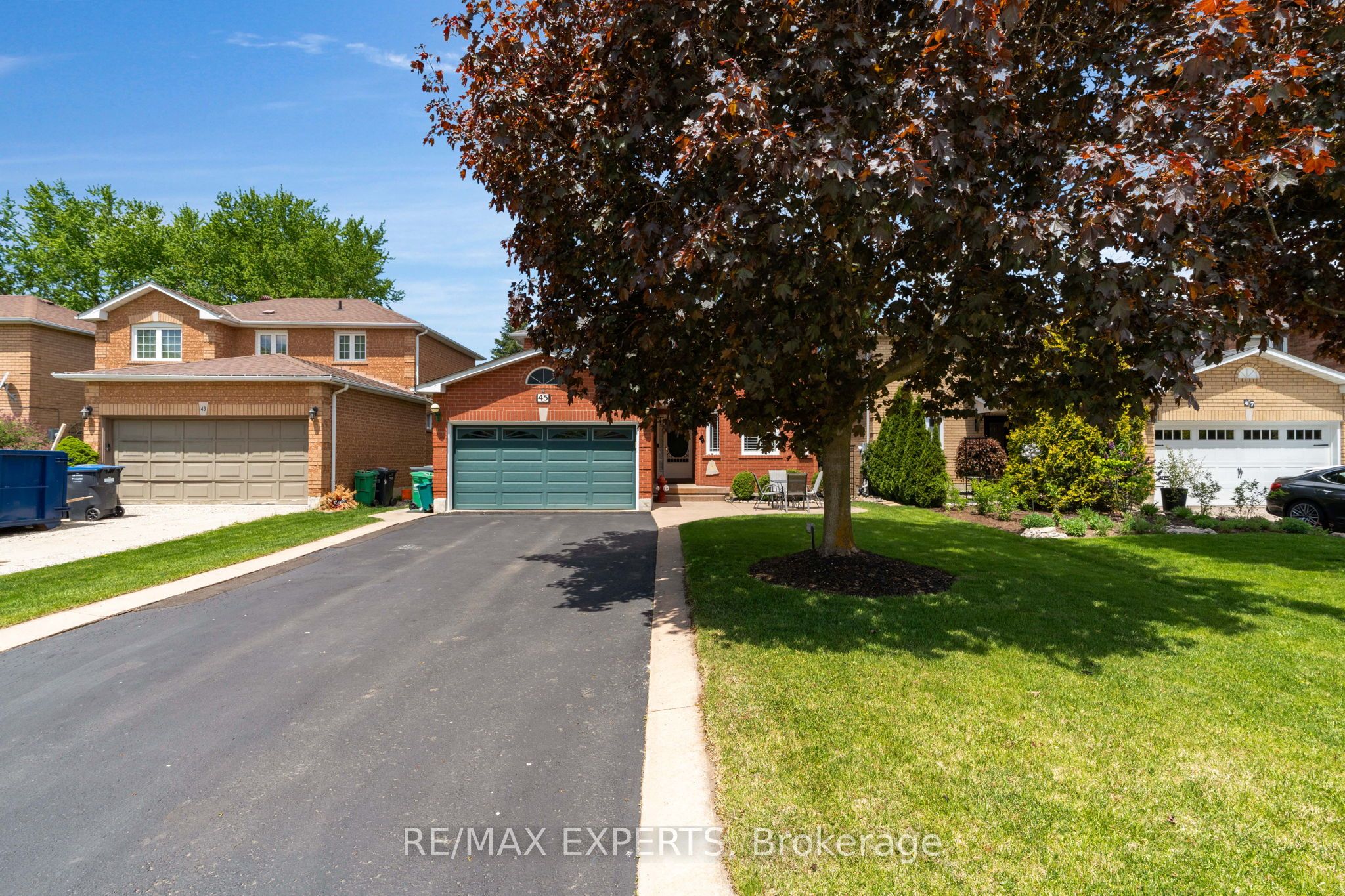45 Sunkist Valley Road, Caledon, ON L7E 1T1 photo 2