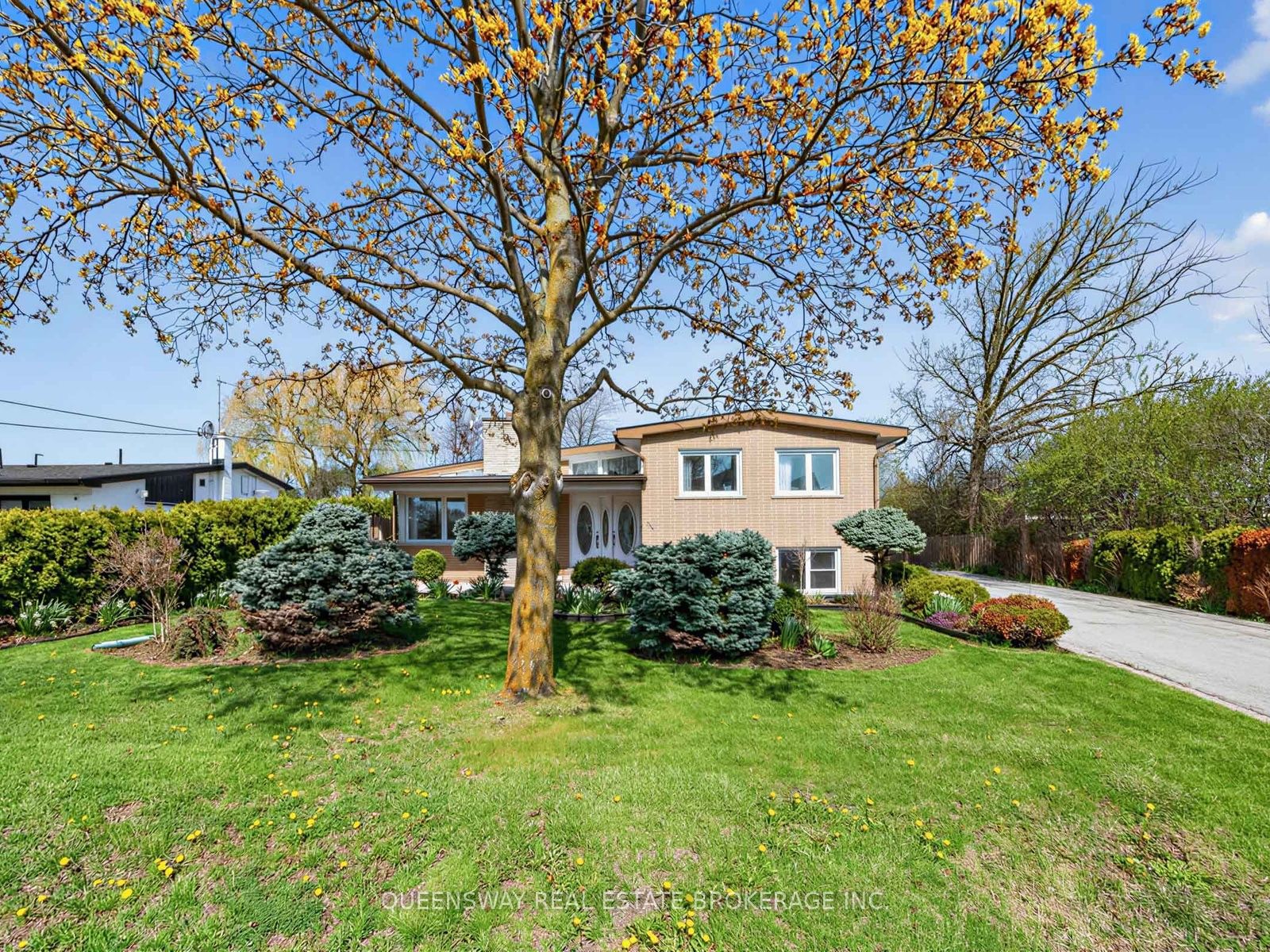 517 Pinegrove Road, Oakville, ON L6K 2C2 photo 3