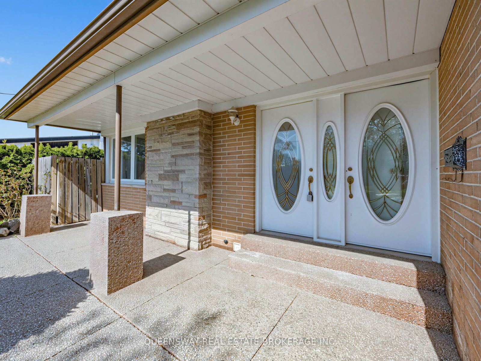 517 Pinegrove Road, Oakville, ON L6K 2C2 photo 5