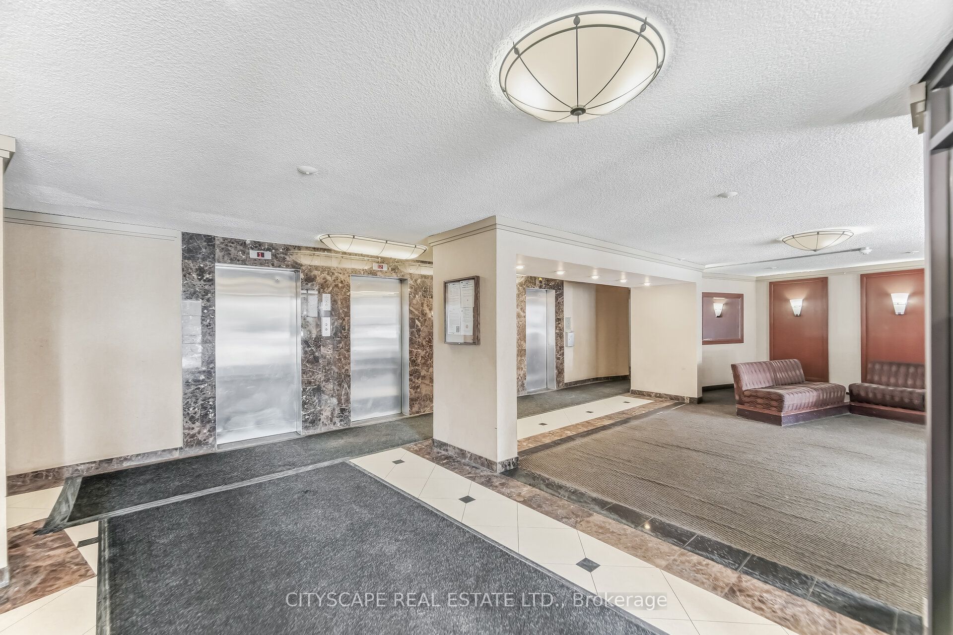 20 Mississauga Valley Boulevard 1706, Mississauga, ON L5A 3S1 photo 3