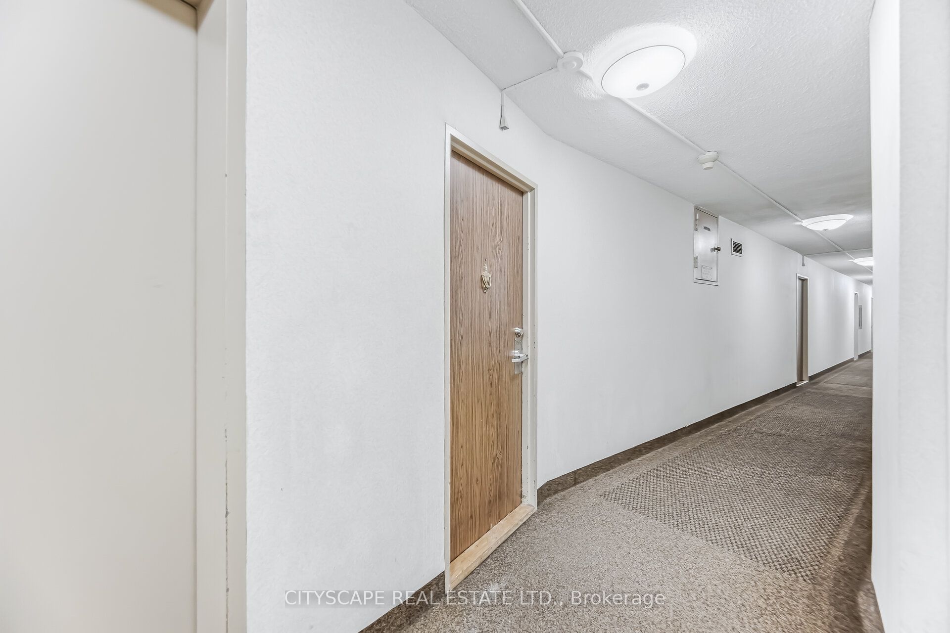20 Mississauga Valley Boulevard 1706, Mississauga, ON L5A 3S1 photo 4
