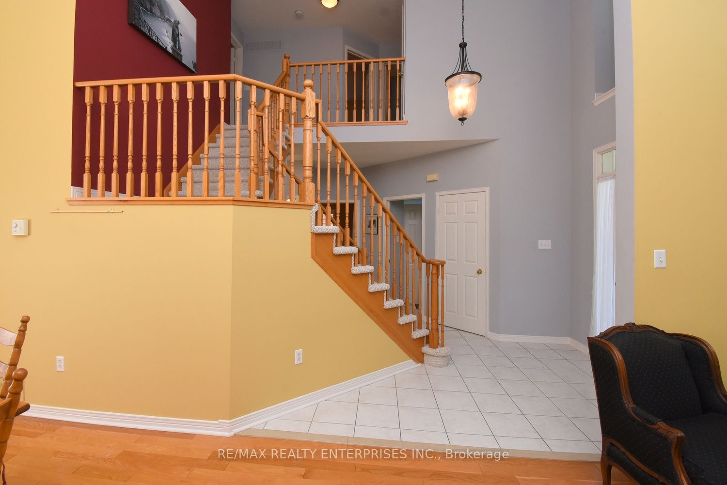2158 Country Club Drive, Burlington, ON L7M 4B1 photo 3