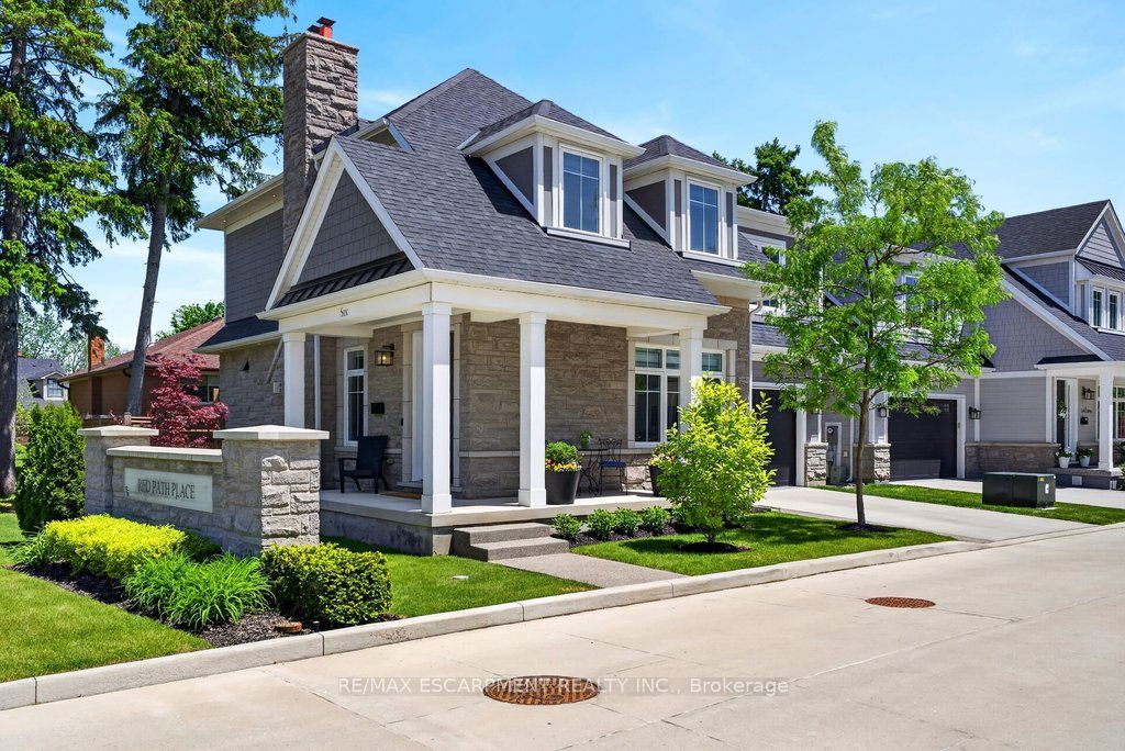 2134 New Street 6, Burlington, ON L7R 1H8