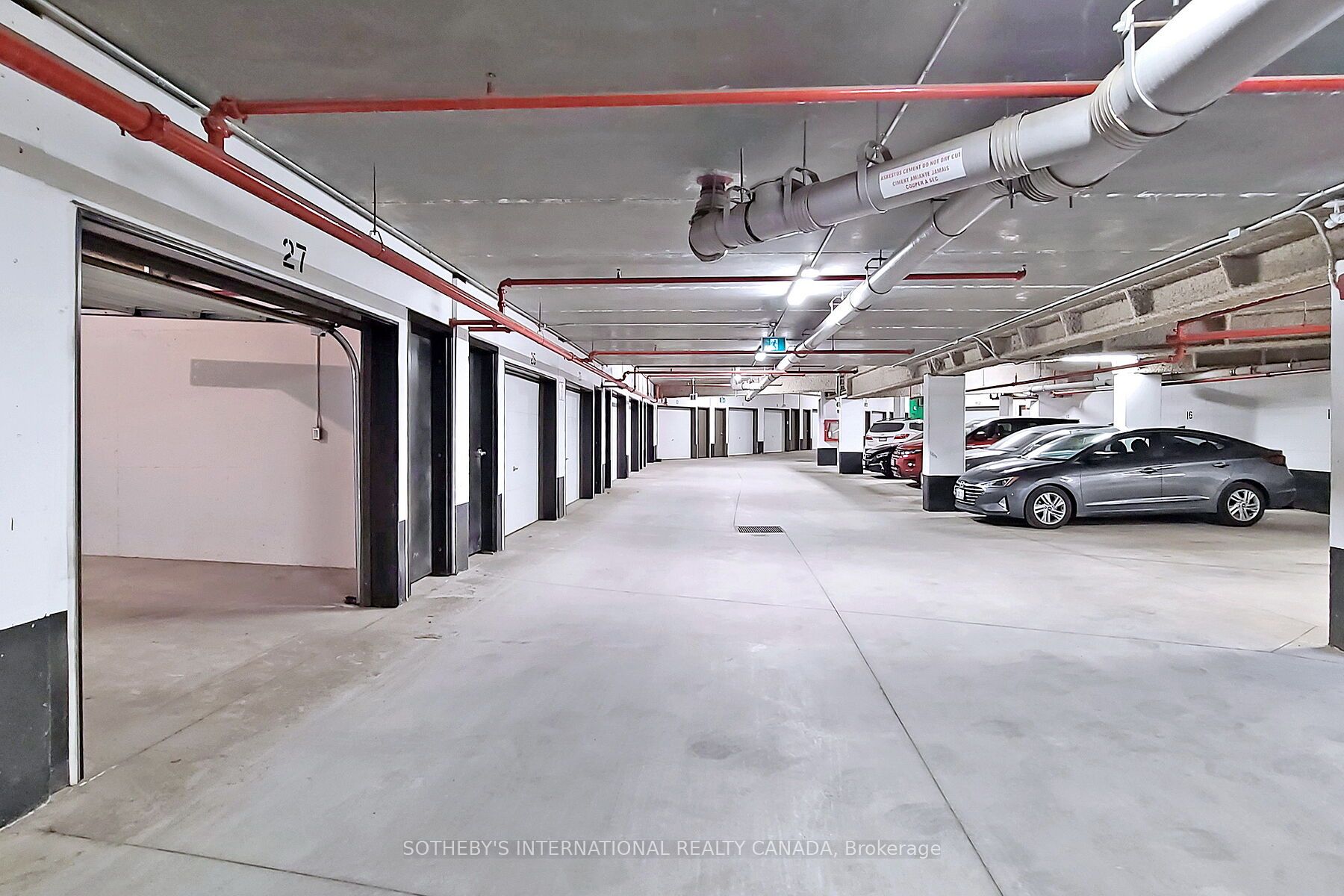 27 Thomas Mulholland Drive, Toronto, ON M3K 0A8 photo 5