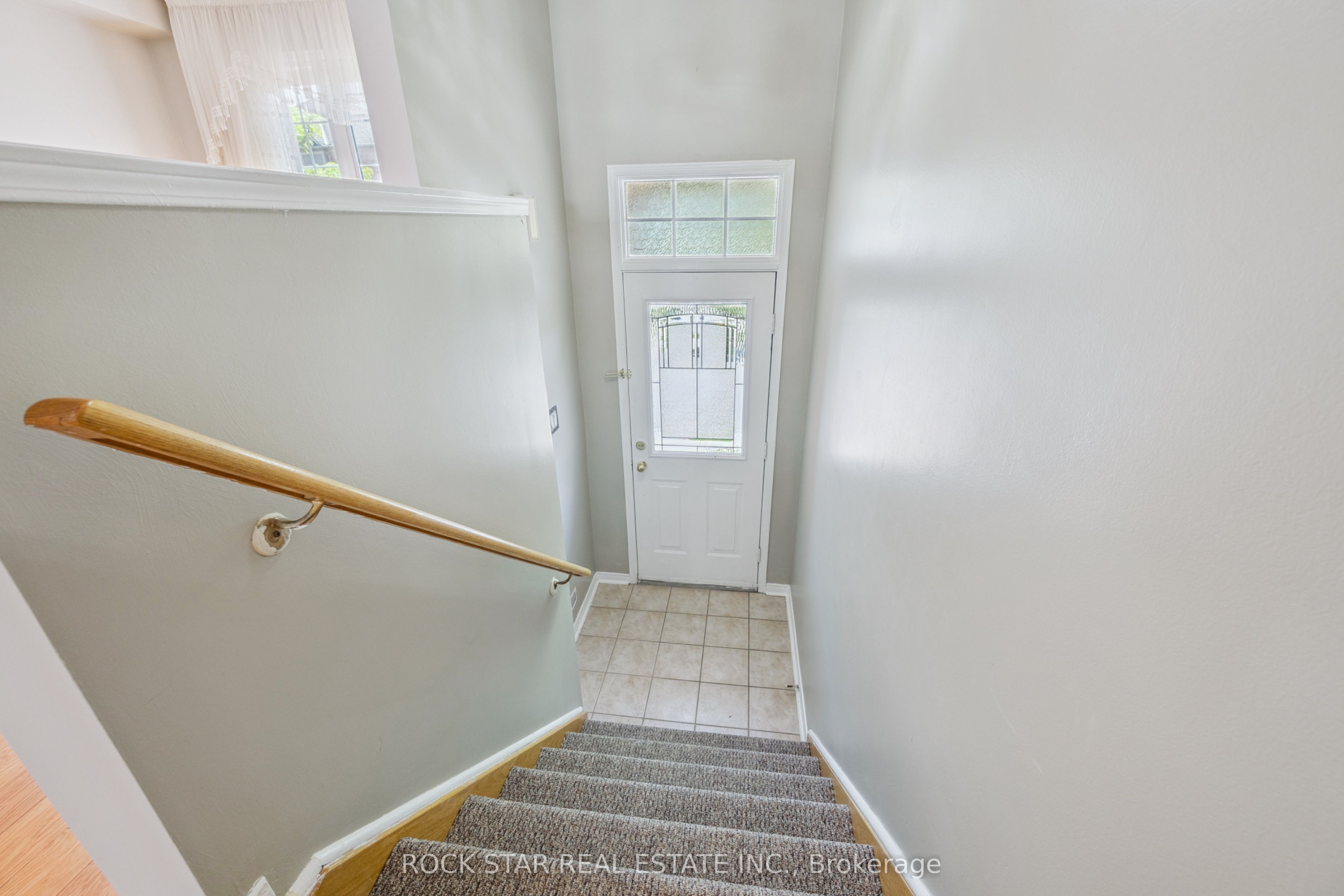 5055 Heatherleigh Avenue 32, Mississauga, ON L5V 2R6 photo 4