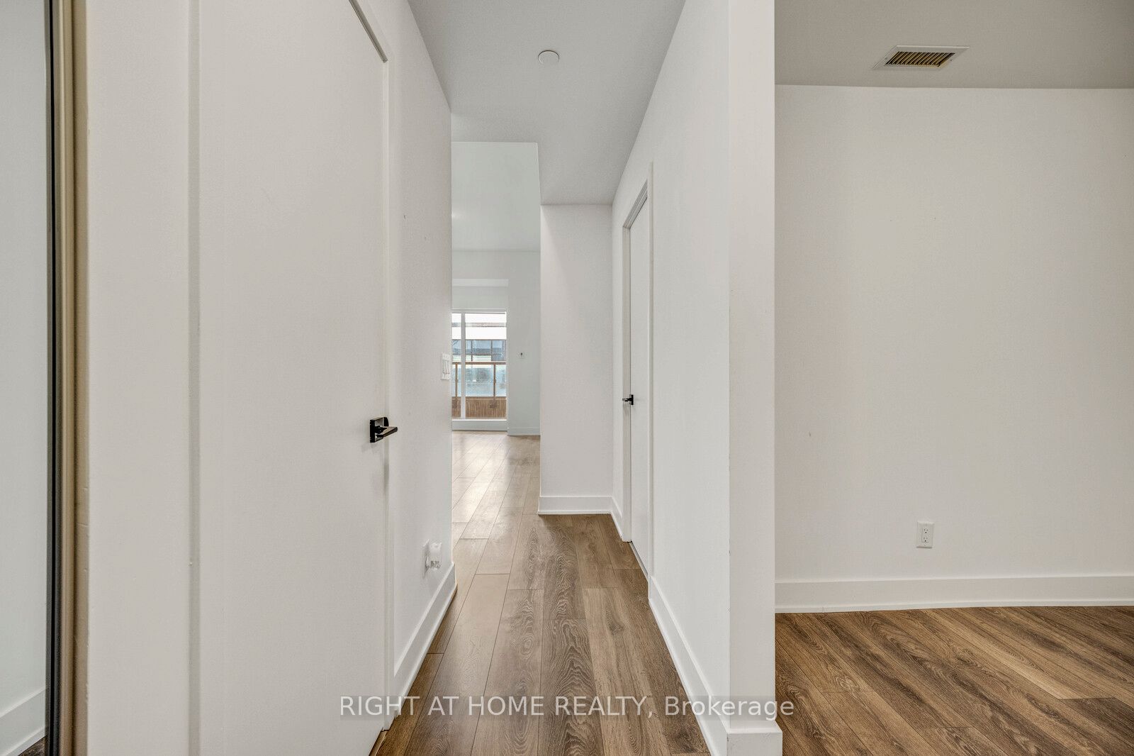 2481 Taunton Road 459, Oakville, ON L6H 3R7 photo 4