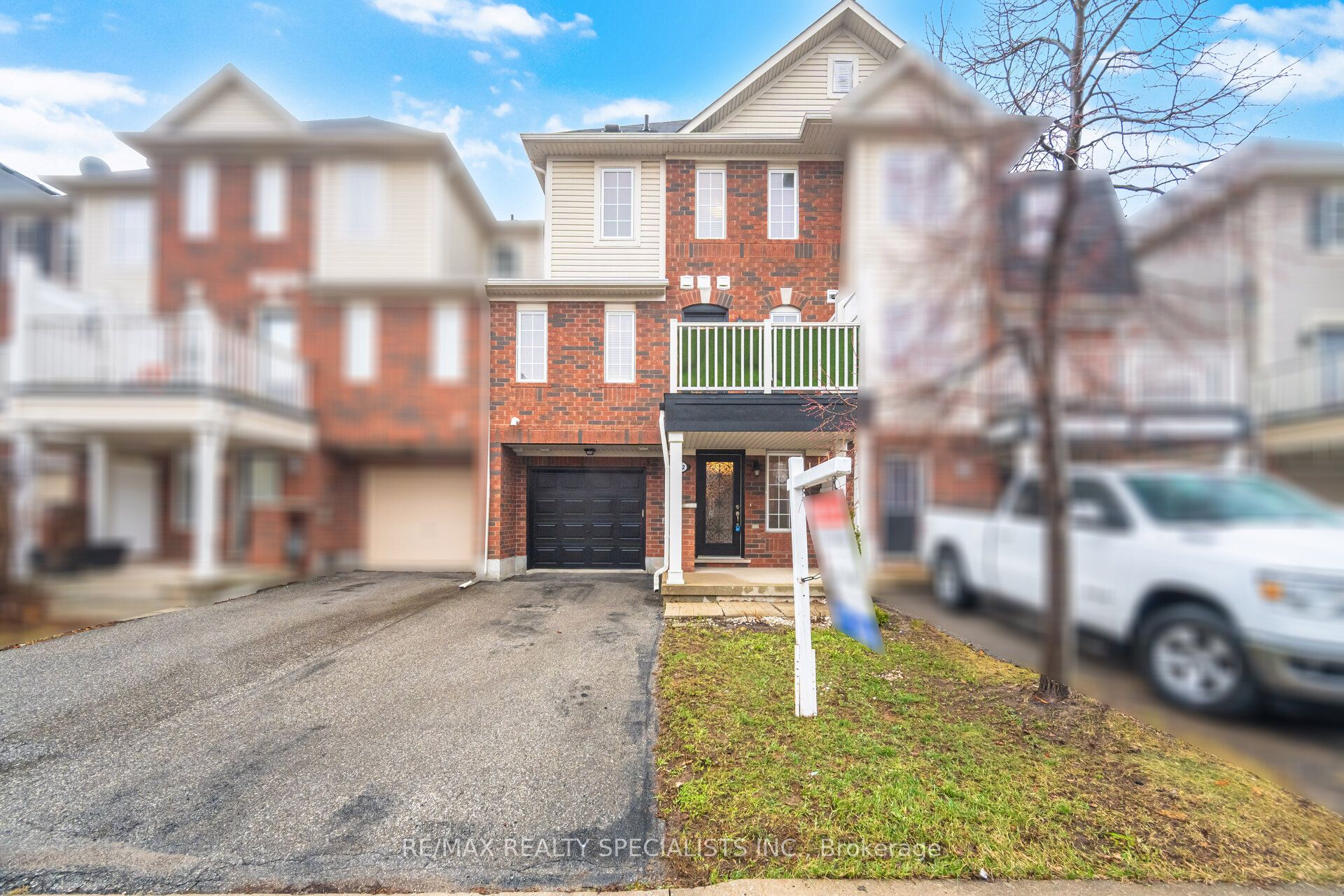 932 Sprague Place, Milton, ON L9T 0K8 photo 2