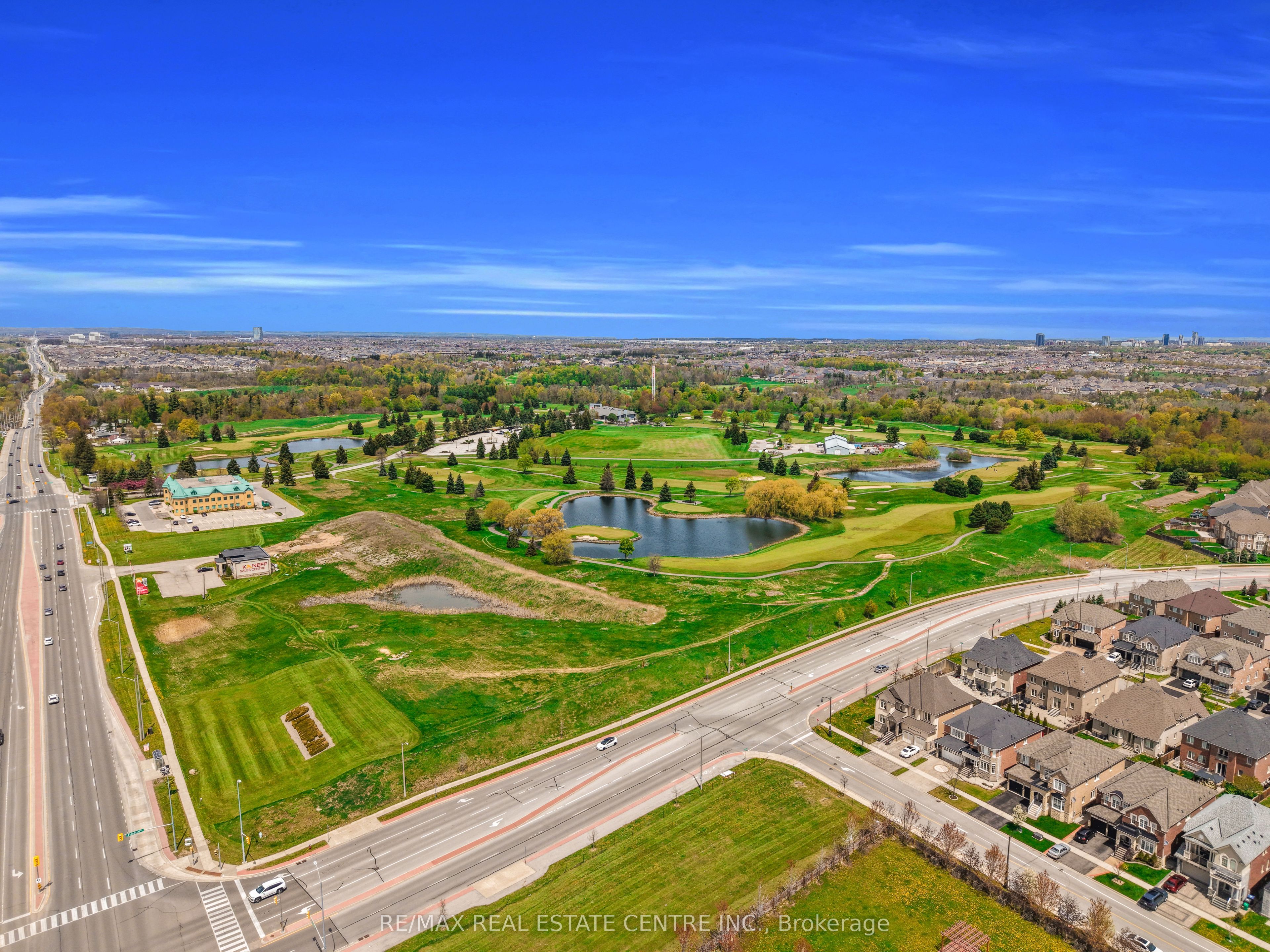 24 Rising Hill Ridge, Brampton, ON L6Y 0C3 photo 5