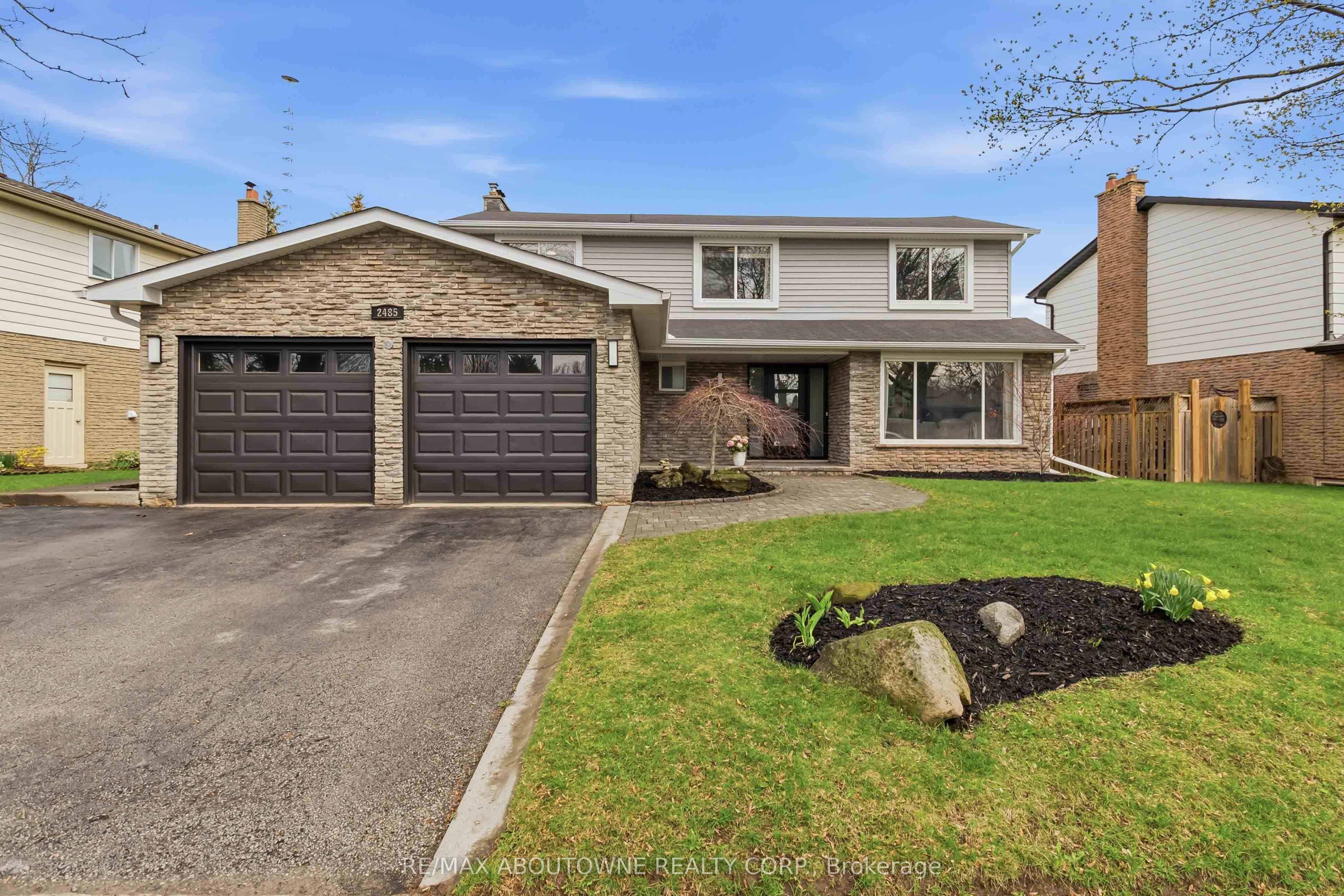 2485 Woburn Crescent, Oakville, ON L6L 5E8 photo 3