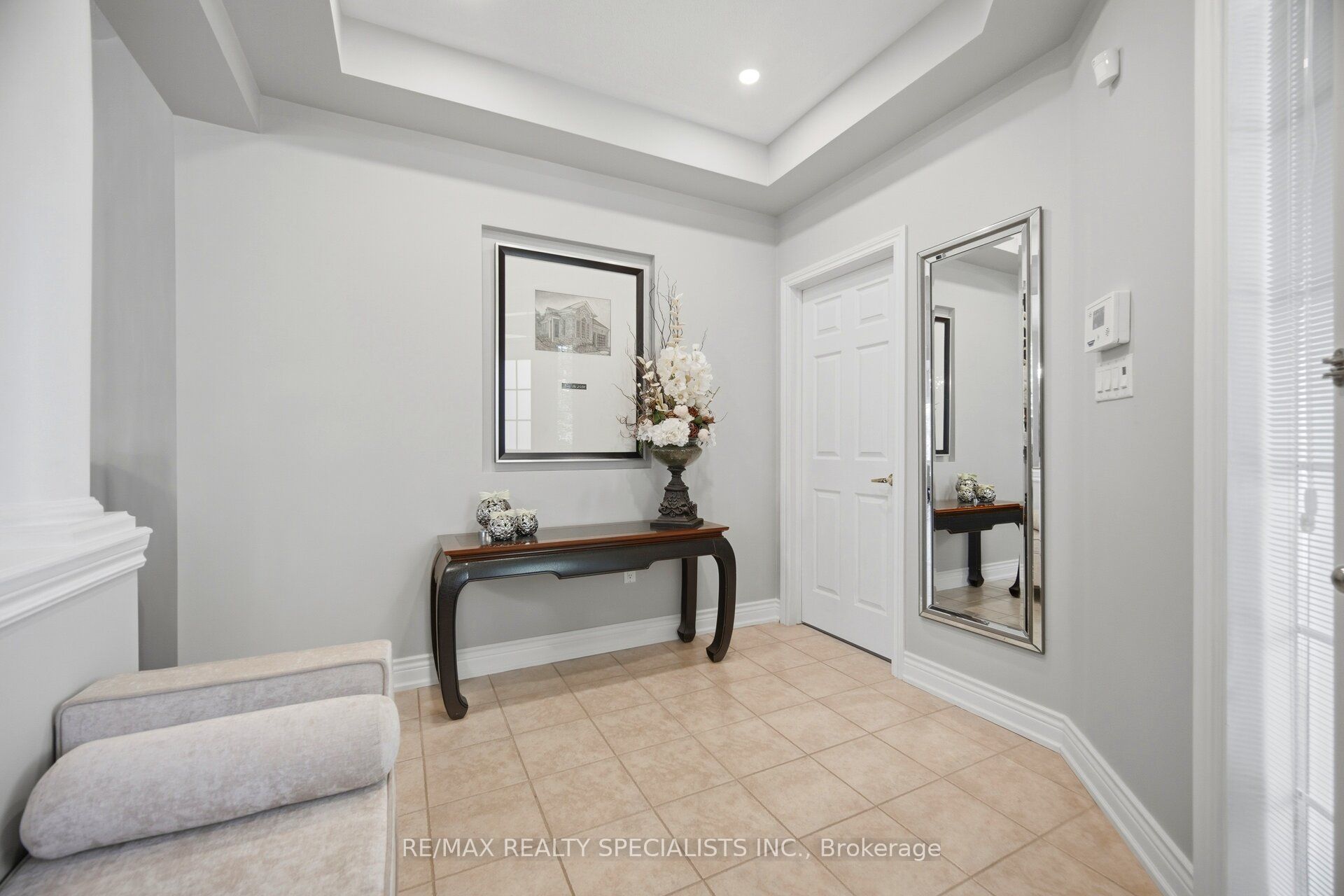 6439 Rivergate Place, Mississauga, ON L5N 8P8 photo 5