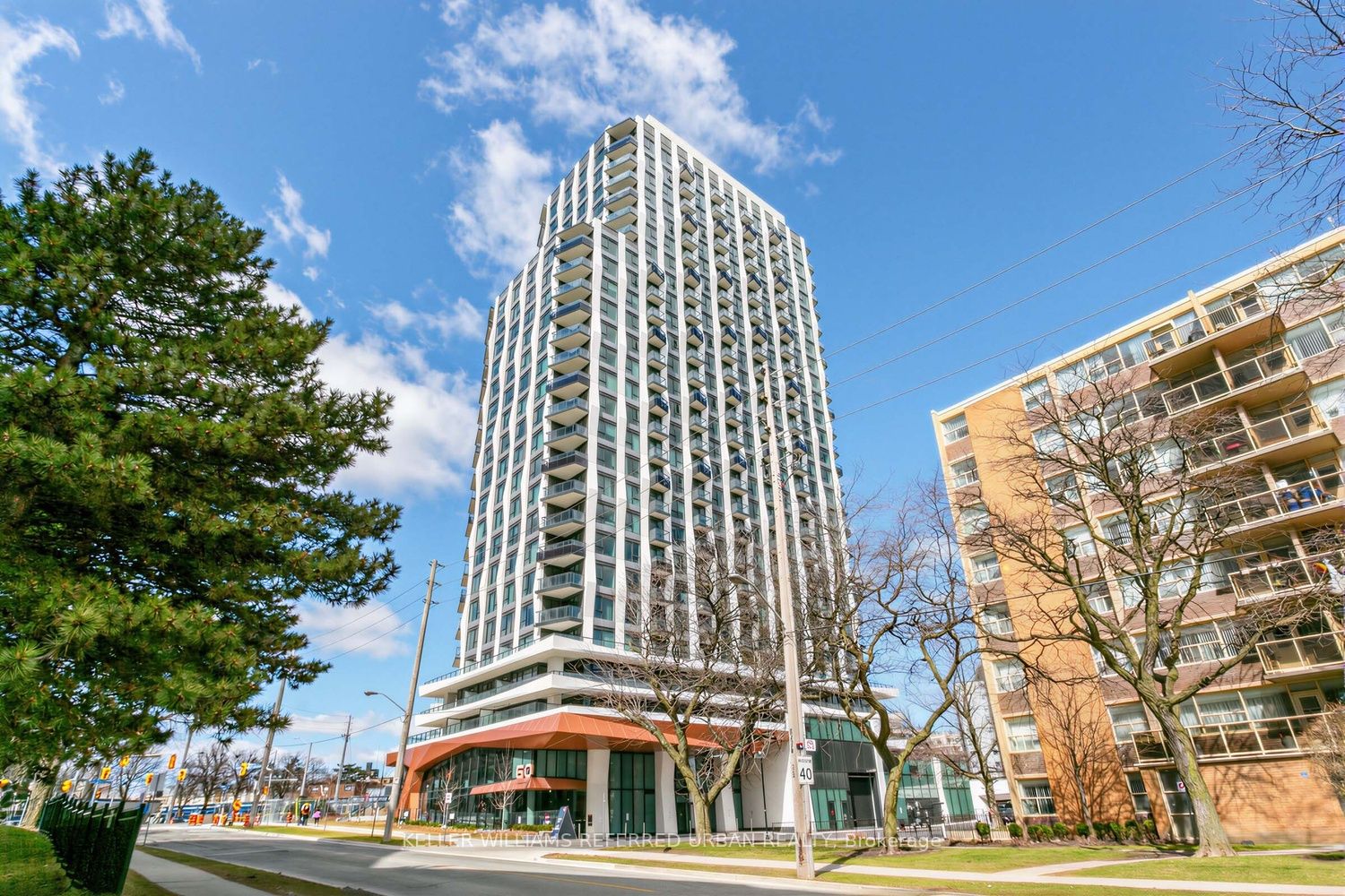 60 Central Park Roadway N/A 2112, Toronto, ON M9A 0E6