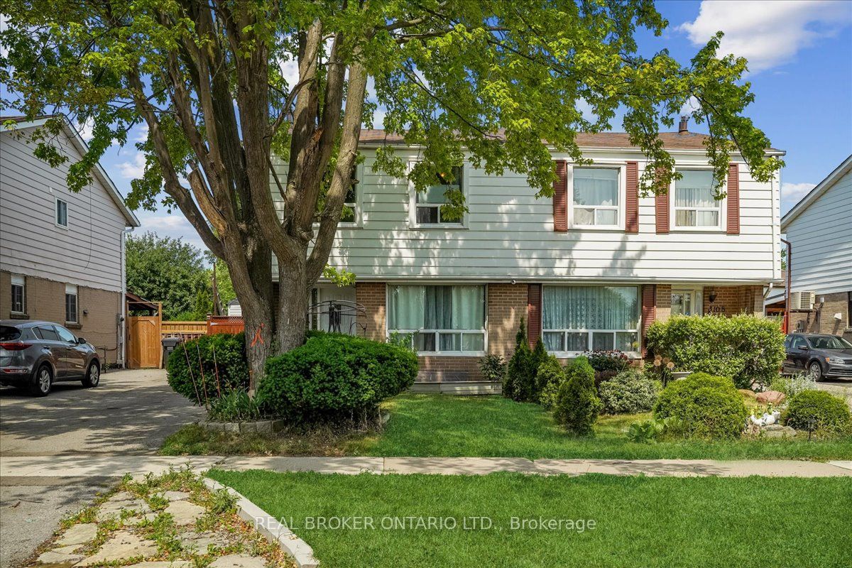 3106 Redbank Crescent, Mississauga, ON L4T 1V1 photo 4