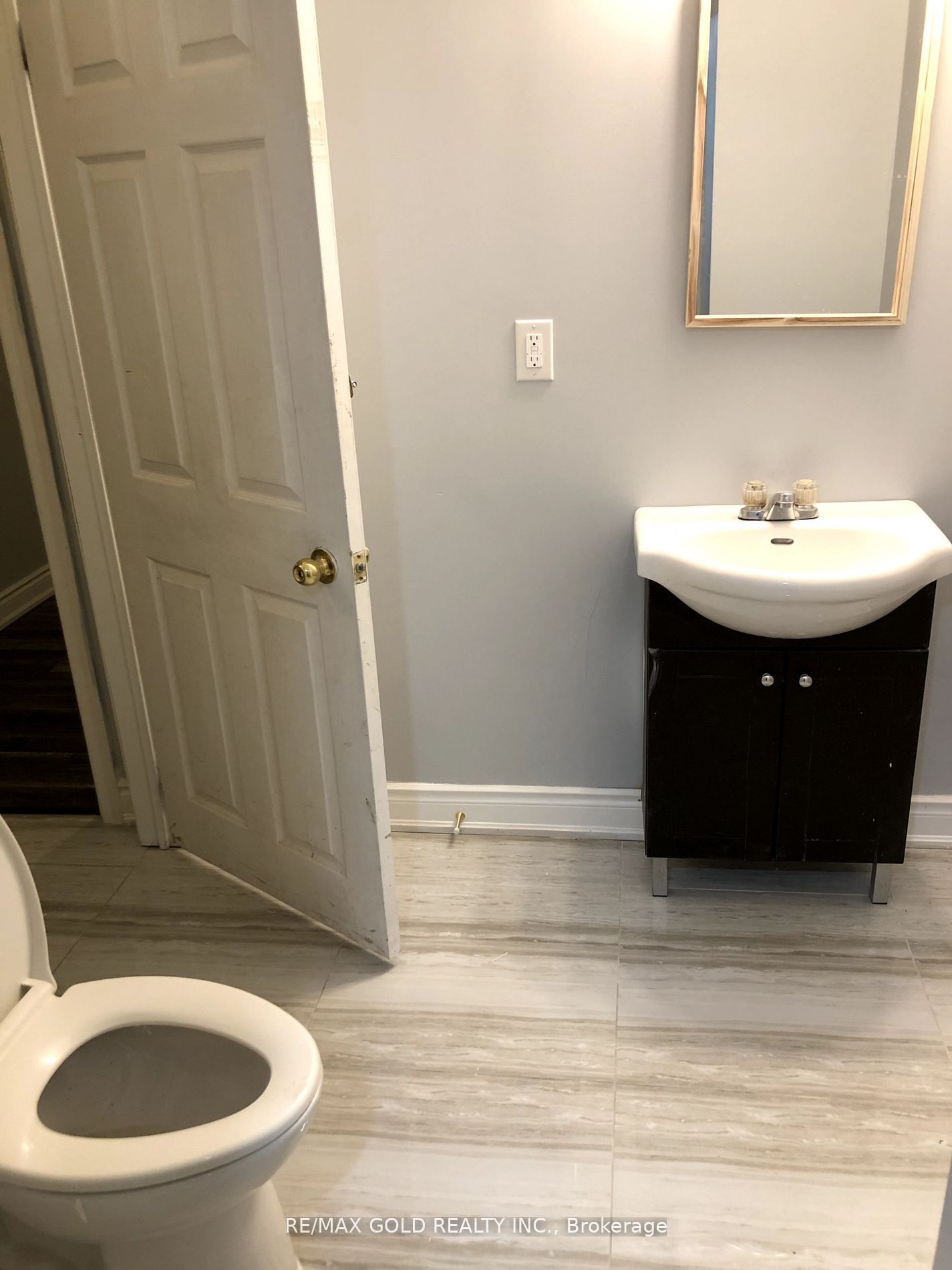 6 Eastway Street Bsmt, Brampton, ON L6S 6L5 photo 5