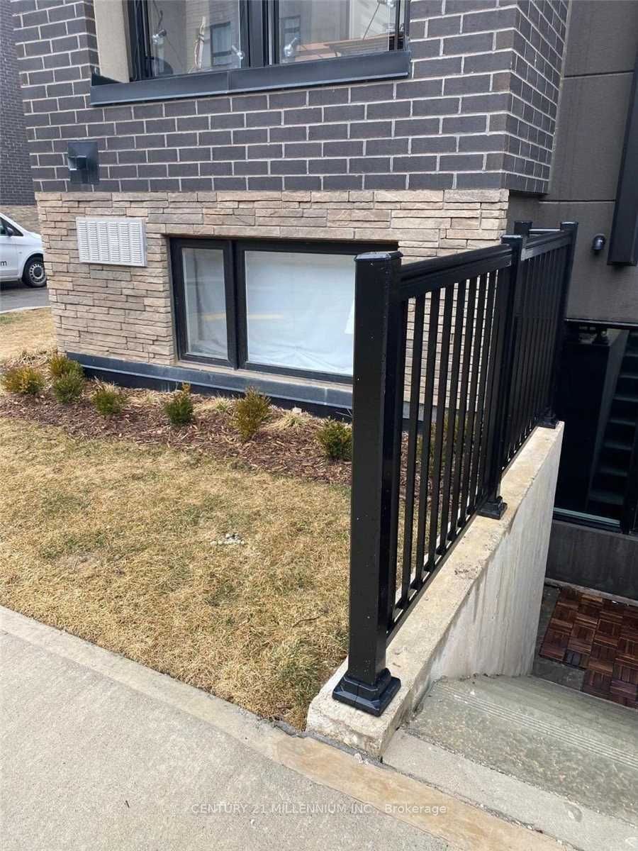1131 Cooke Boulevard 701, Burlington, ON L7T 0C3