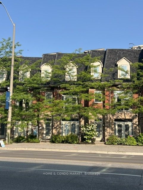 194 Lakeshore Road W, Mississauga, ON L5H 1G6