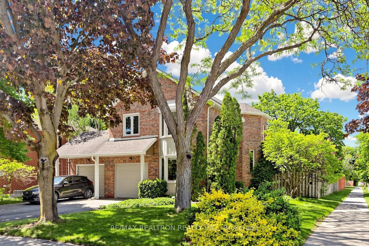 1120 Potters Wheel Crescent, Oakville, ON L6M 1J2 photo 3