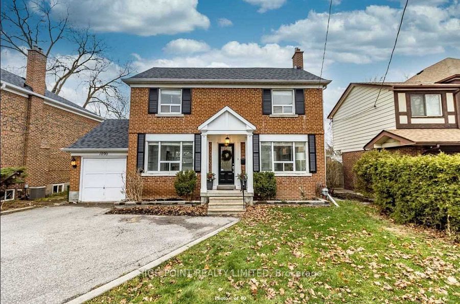 1090 Kipling Avenue, Toronto, ON M9B 3M2