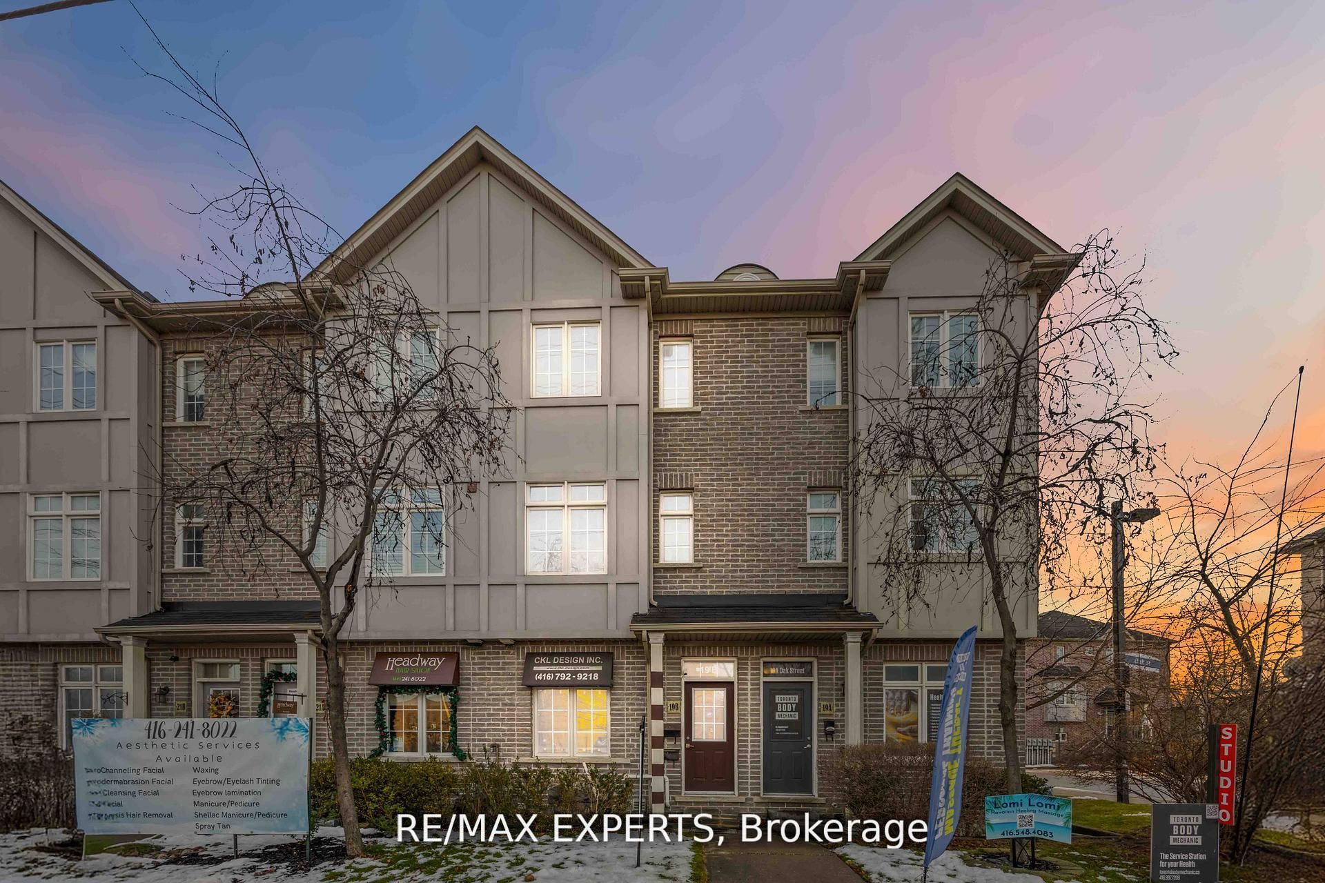 19B Oak Street, Toronto, ON M9N 0A4 photo 2