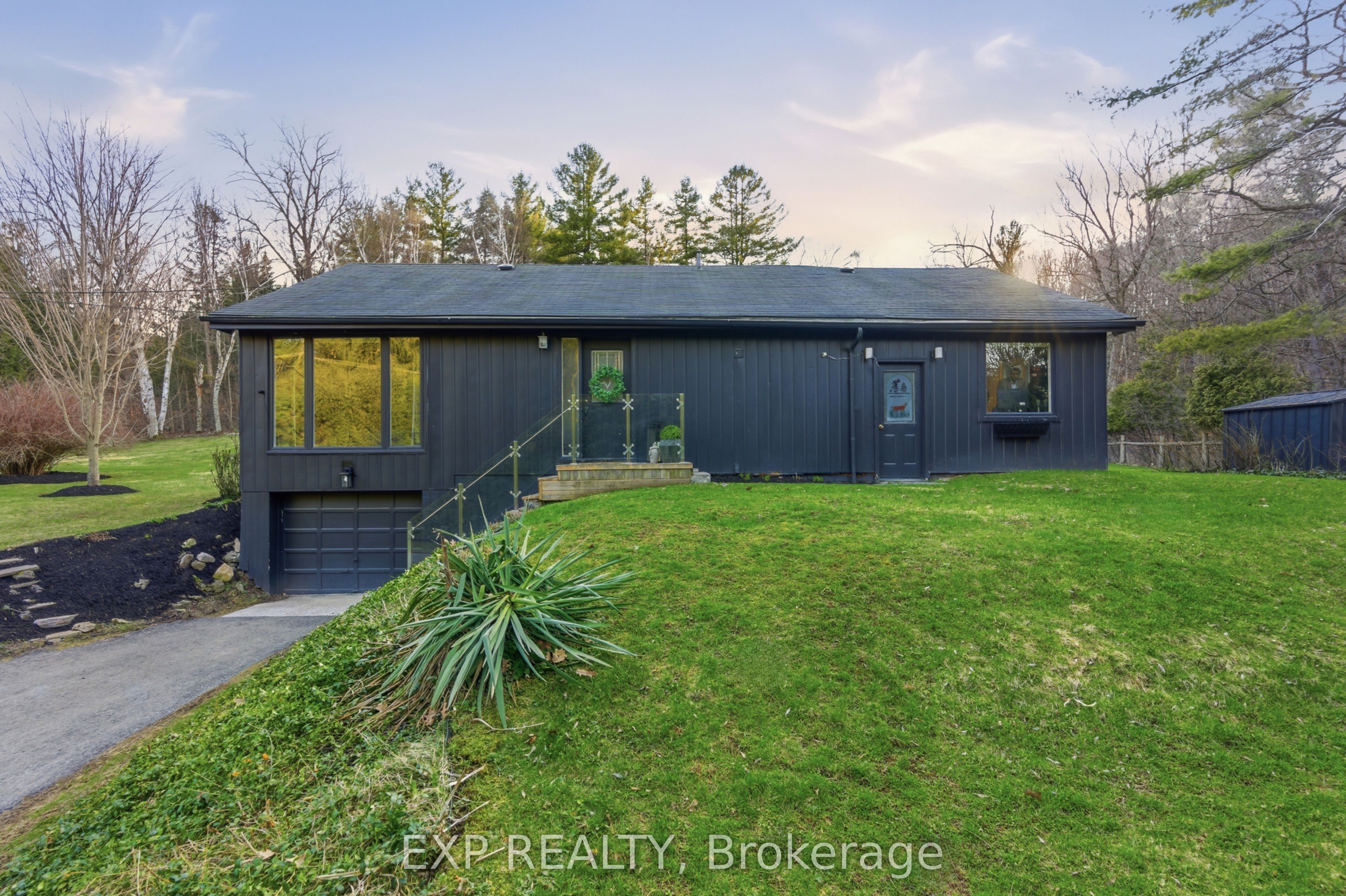 6092 Cedar Springs Road, Burlington, ON L7P 0C3 photo 3