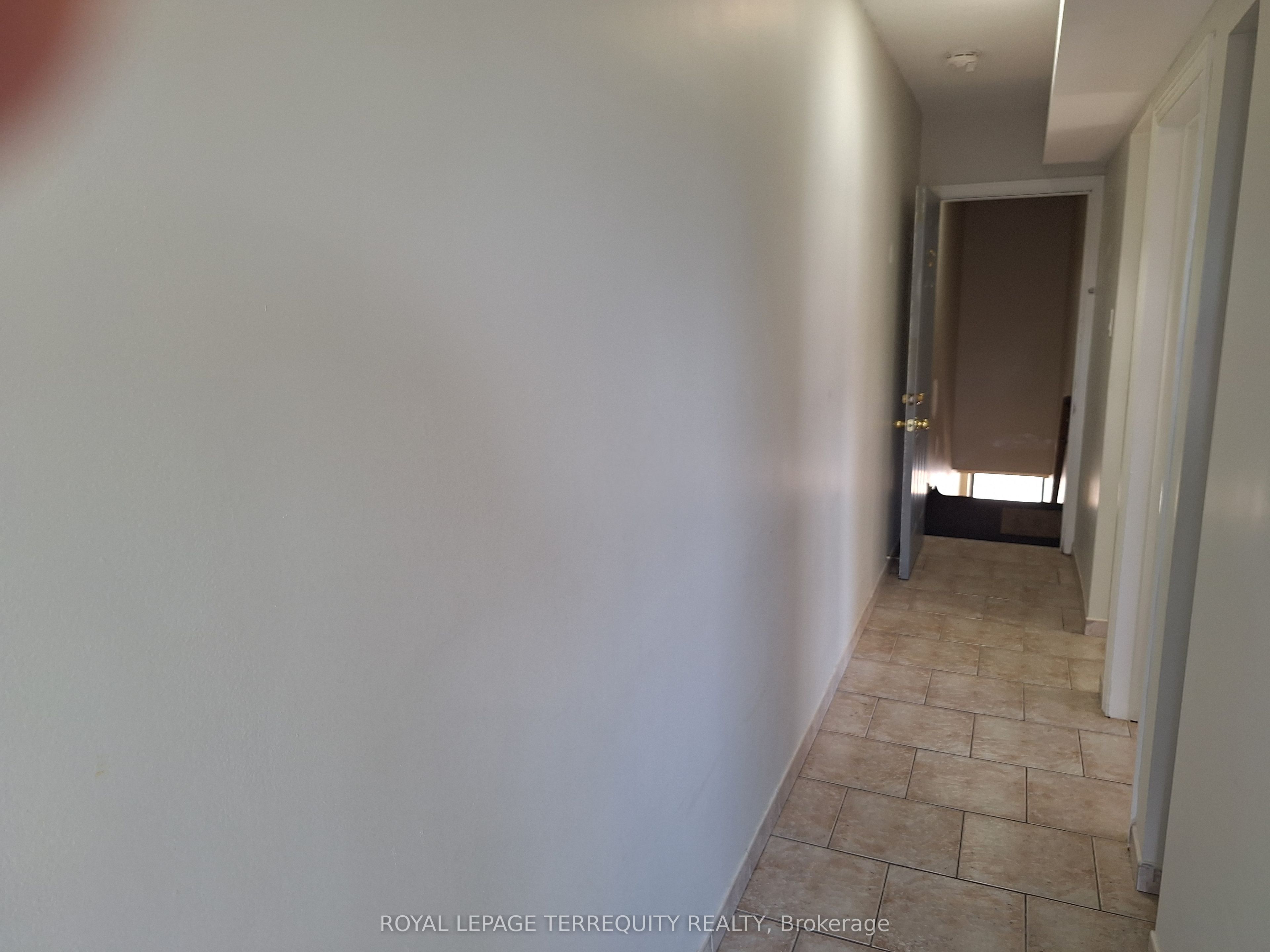 708 Wilson Avenue 2, Toronto, ON M3K 1E1 photo 4